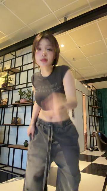 @lanhxinhyeu06