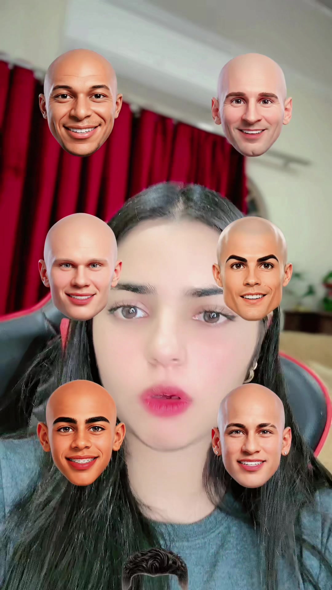 @👑 𝑸𝑼𝜠𝜠𝑵 𝑮 👑