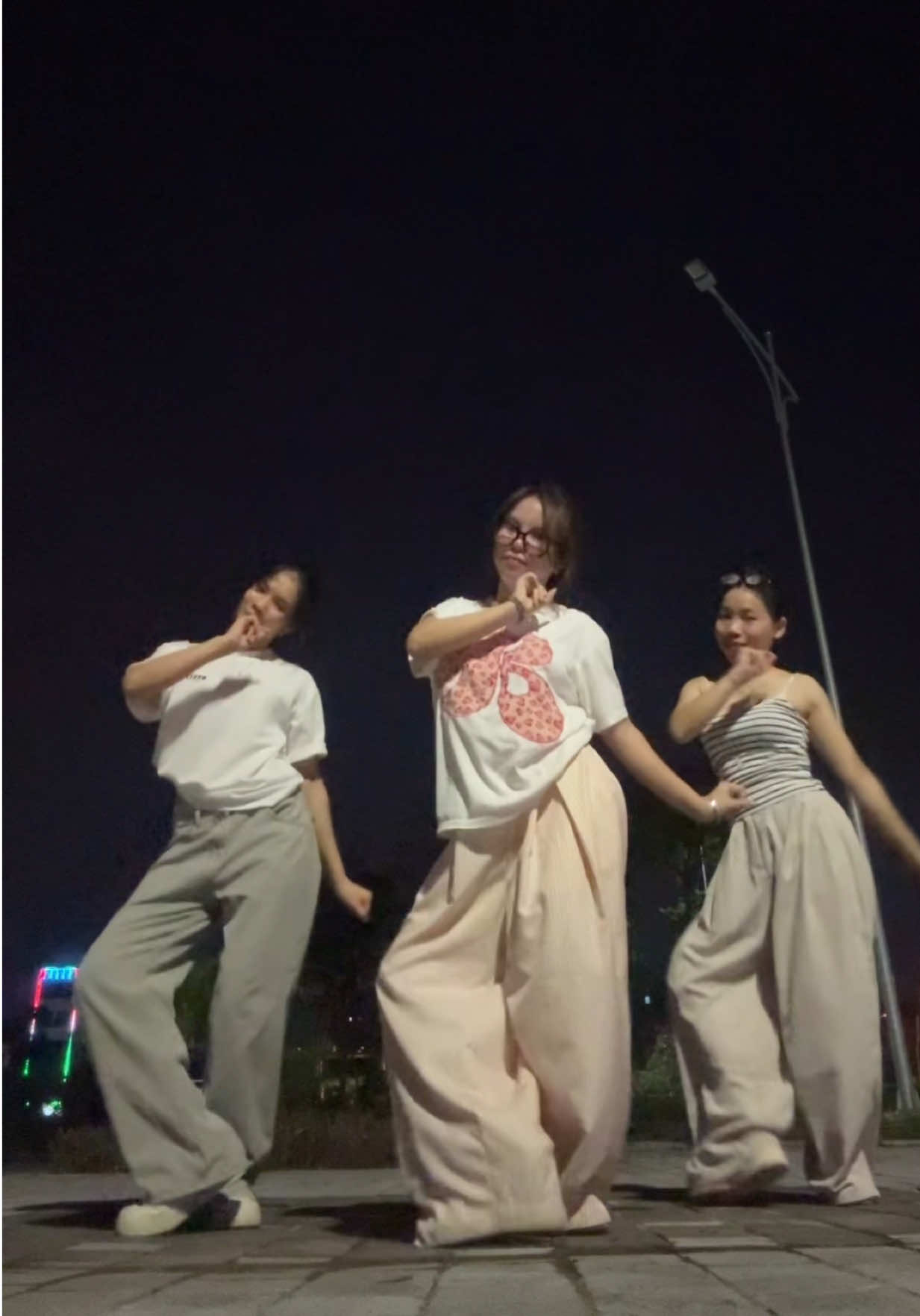 @bảo nh&ograve;ng nhọc 🙂&zwj;&harr;️