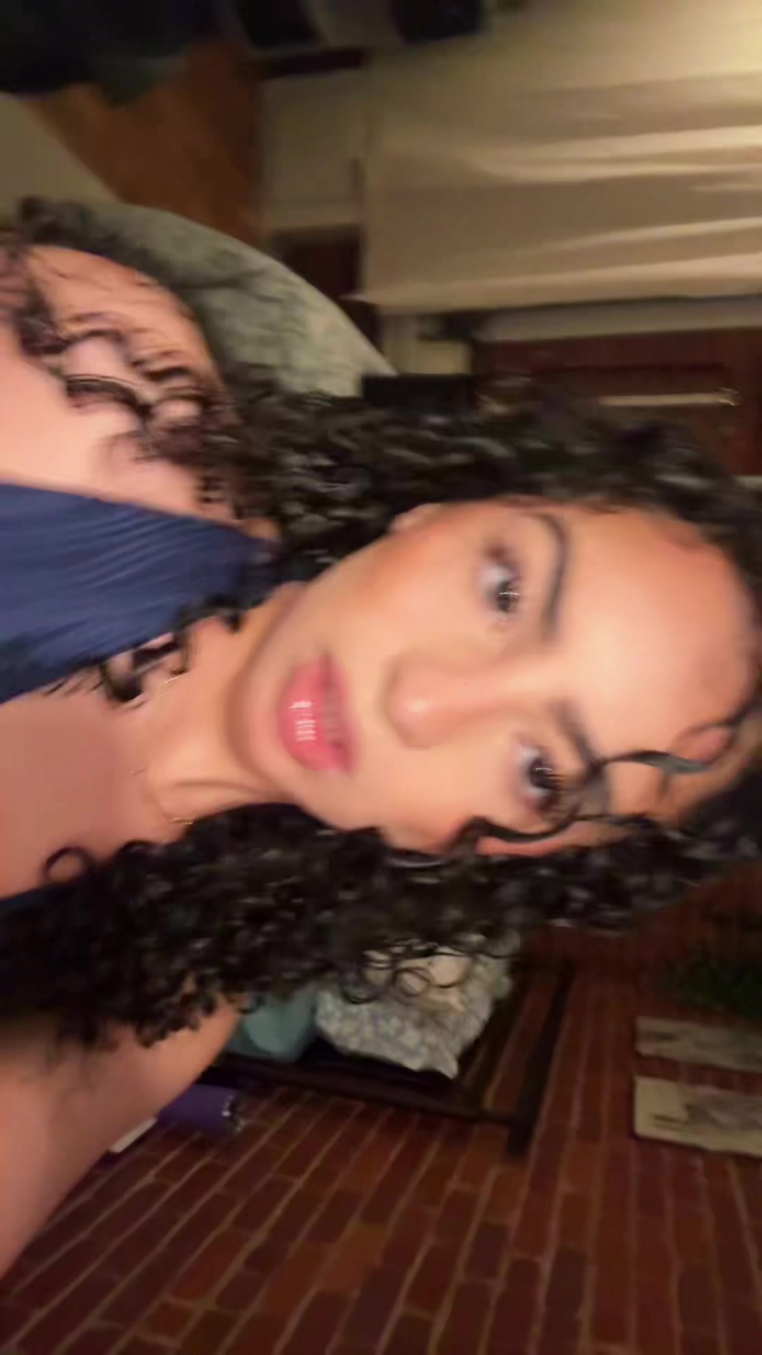 @mia