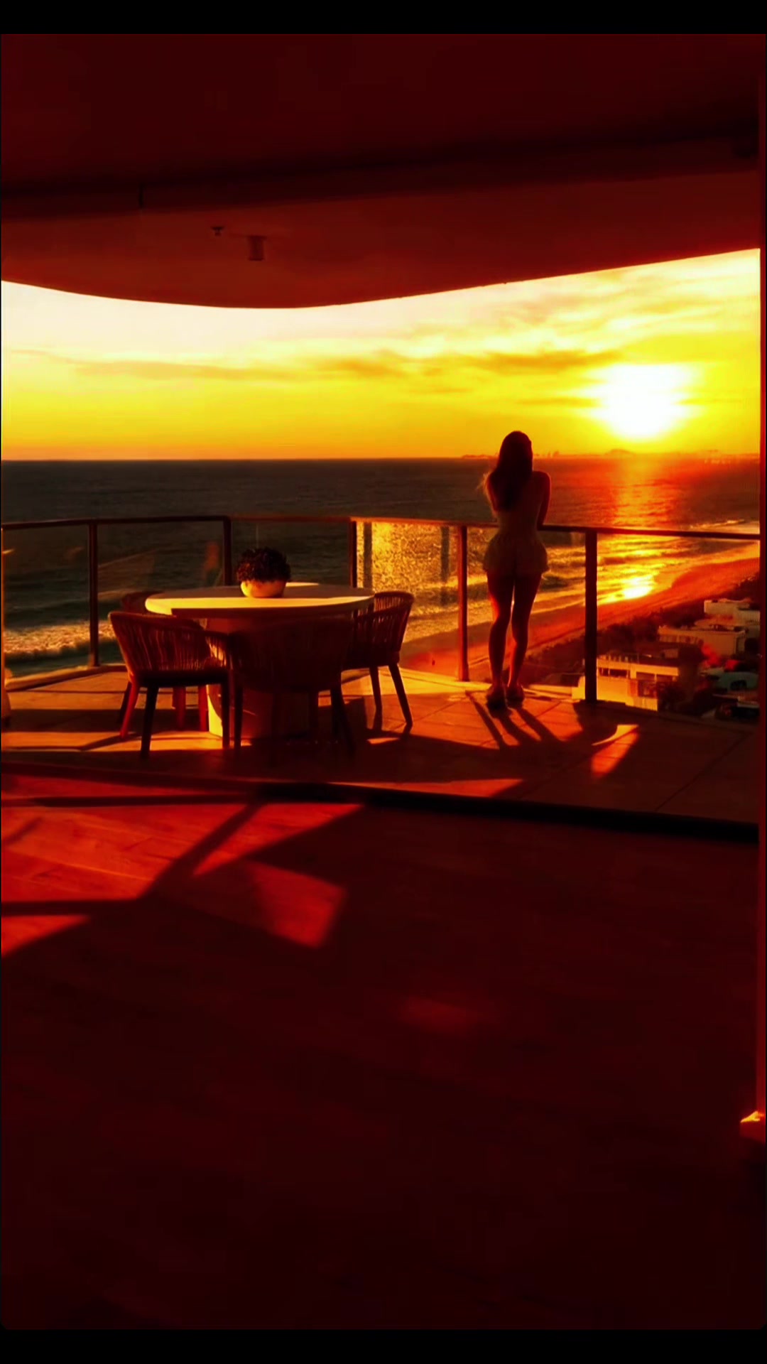 @Luna Glow Living