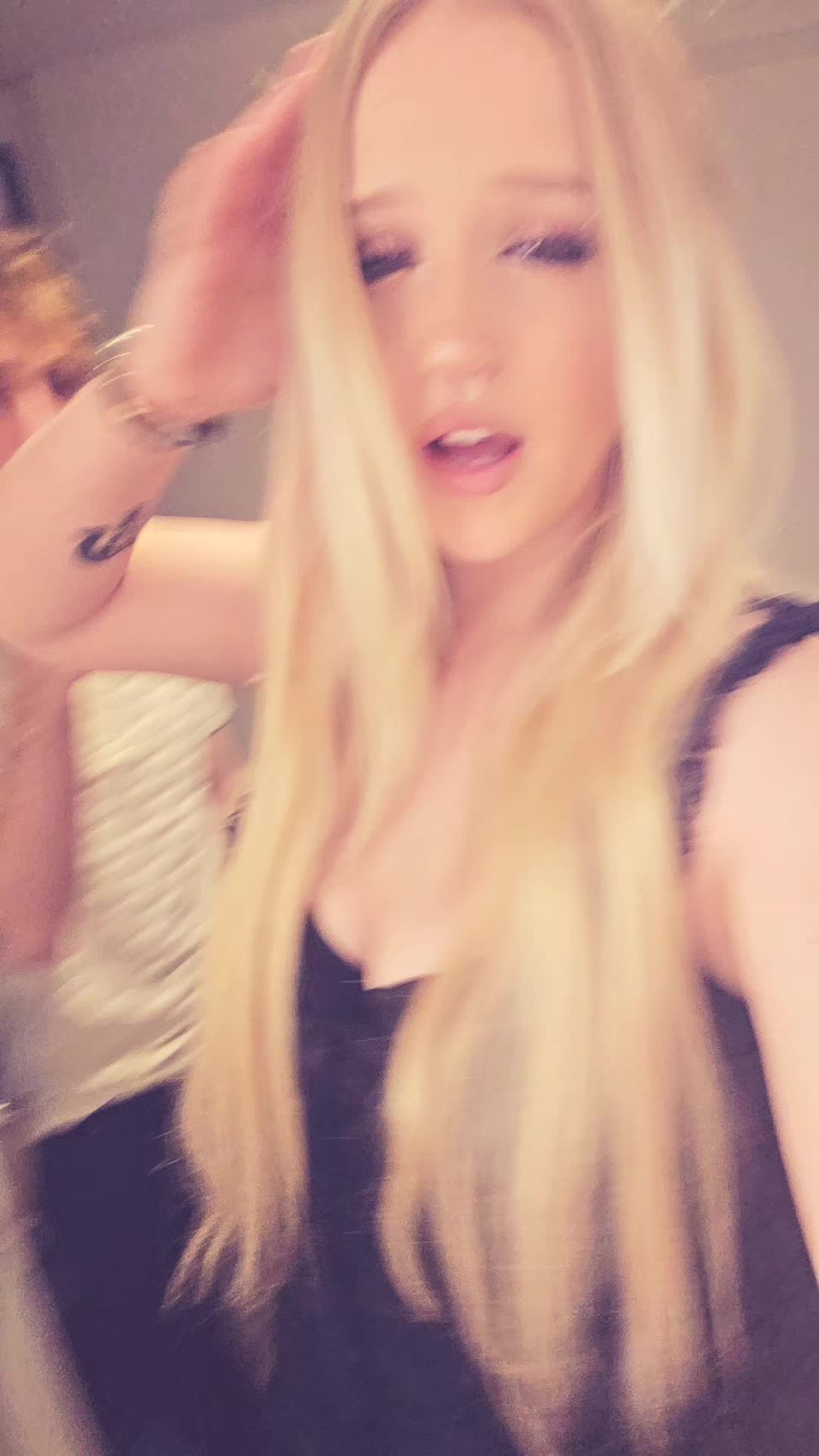 @illyria.holmes
