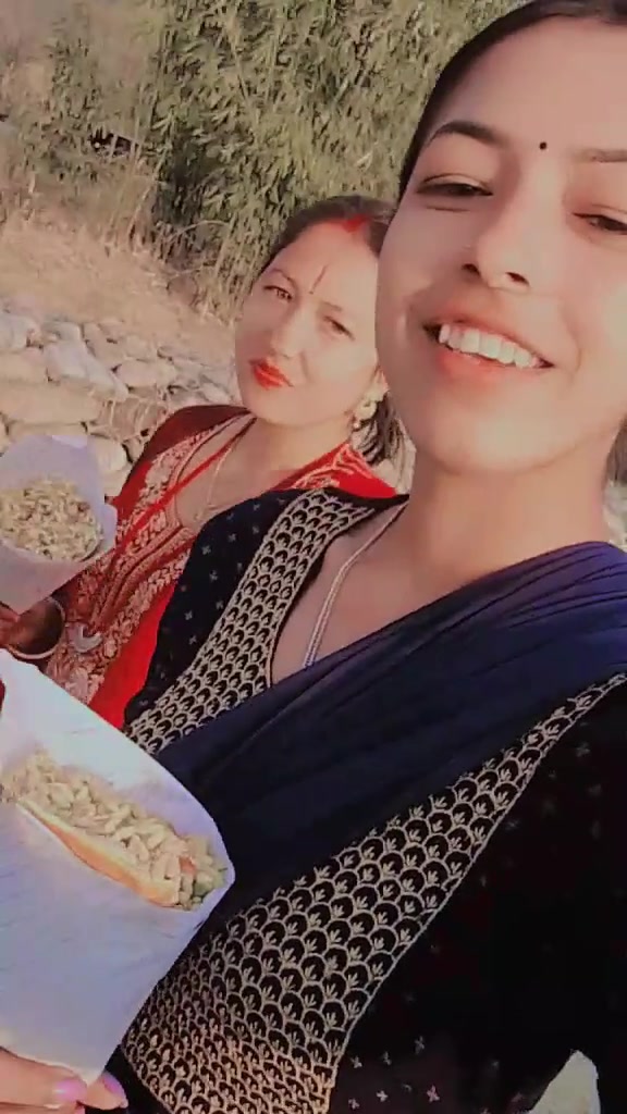 @Indira 🇳🇵🇯🇵