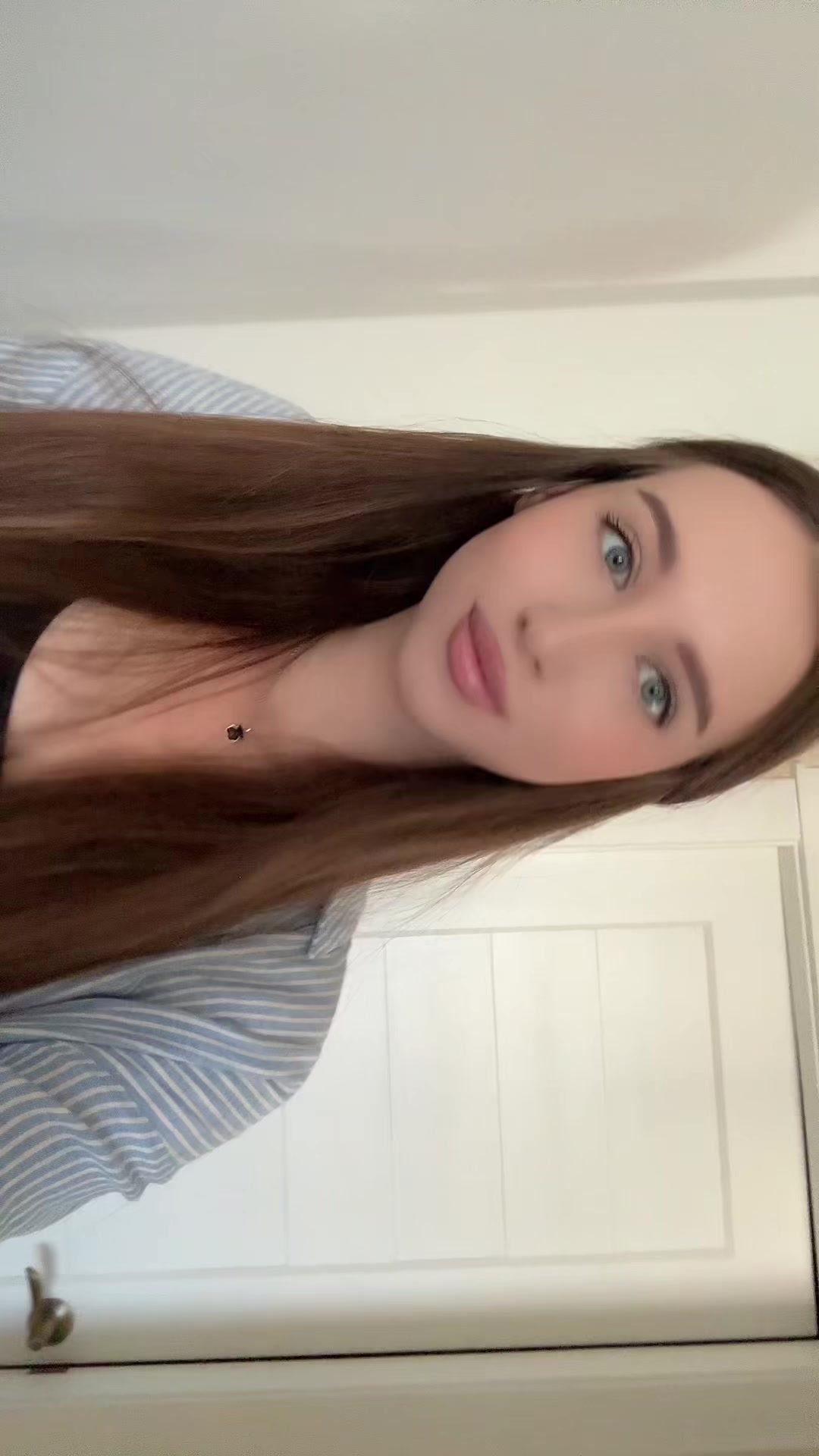 @d