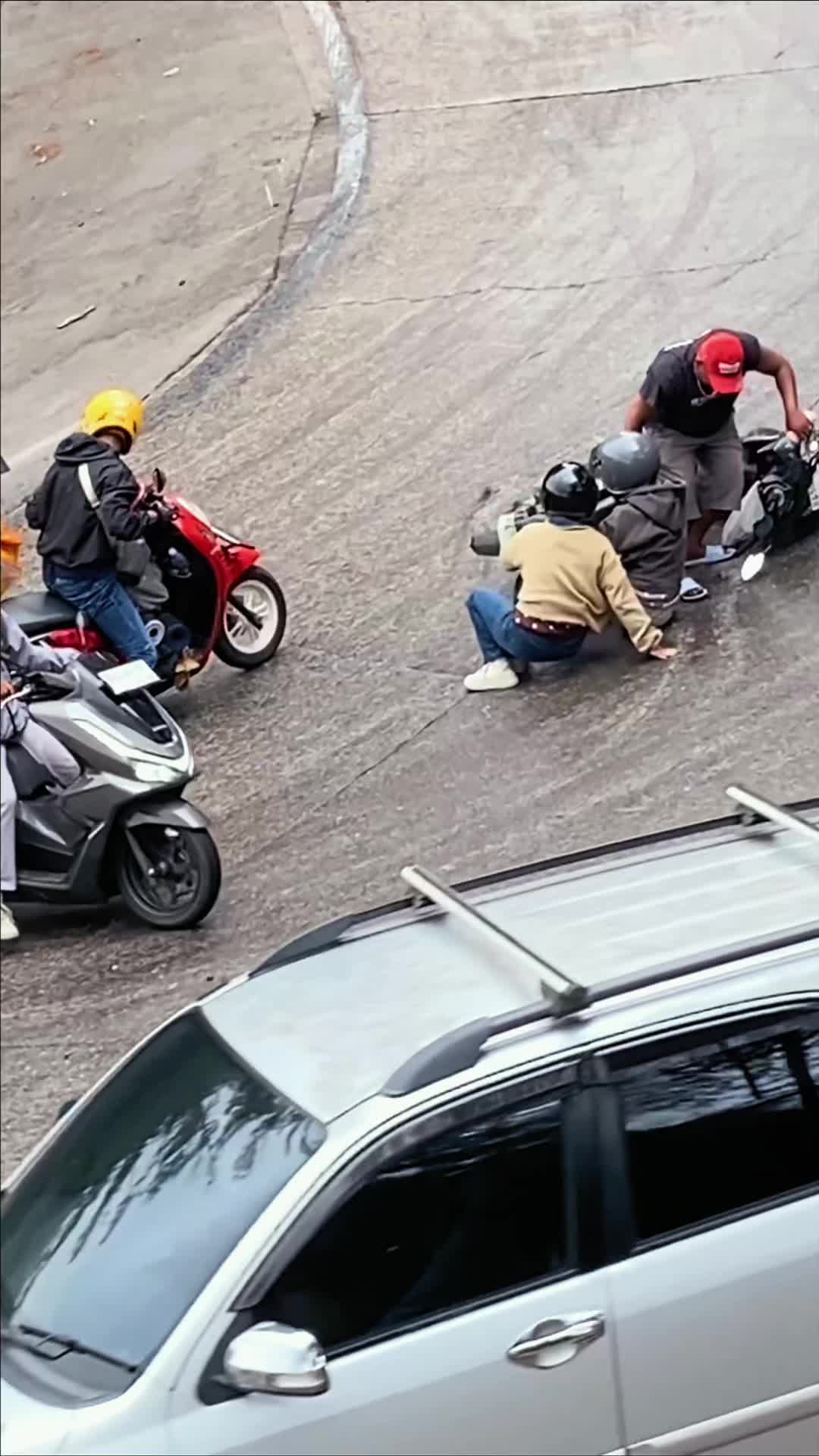 @Sitinjau Lauik Track