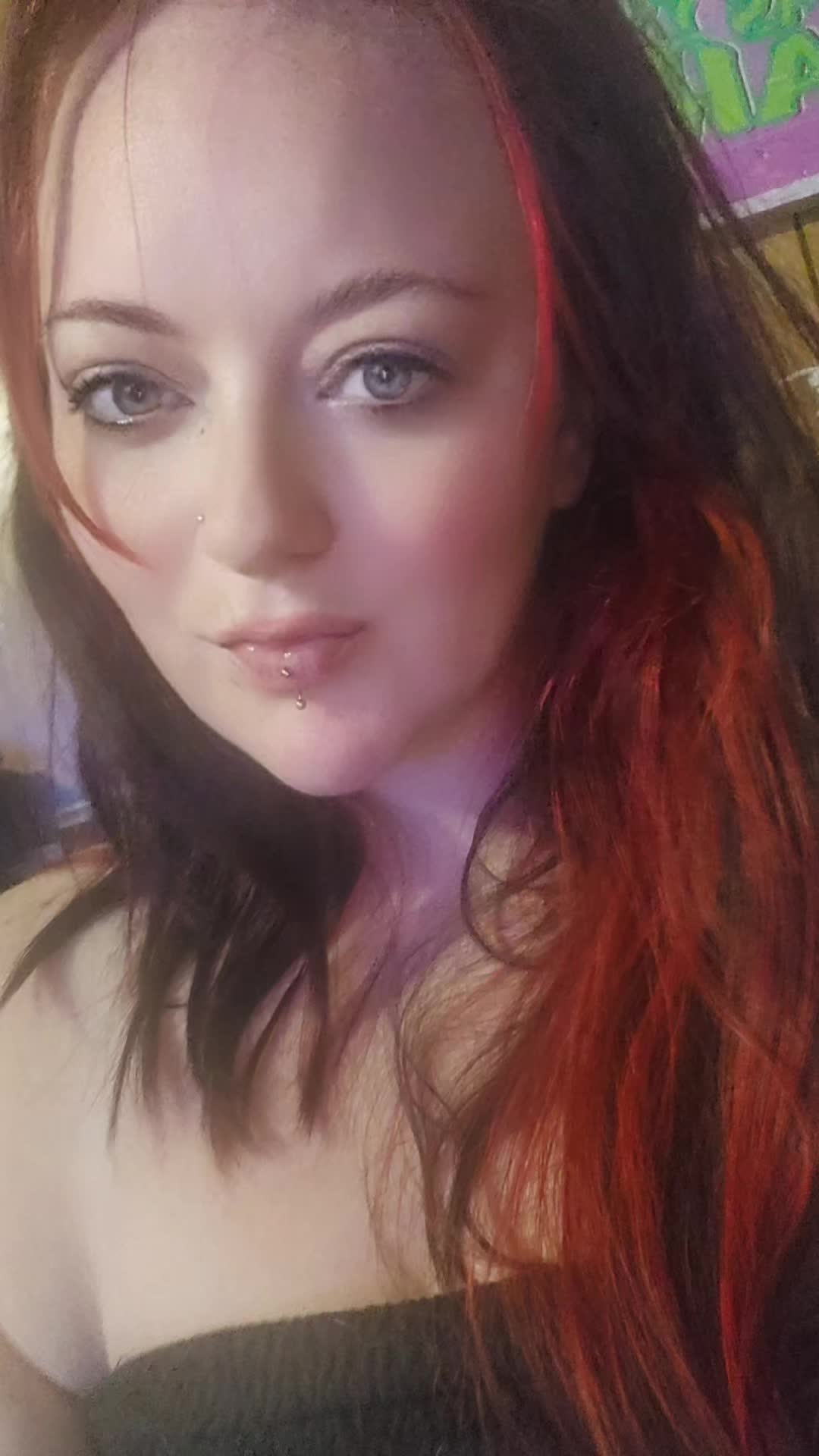 @👽😈Tessa Renee😈👽