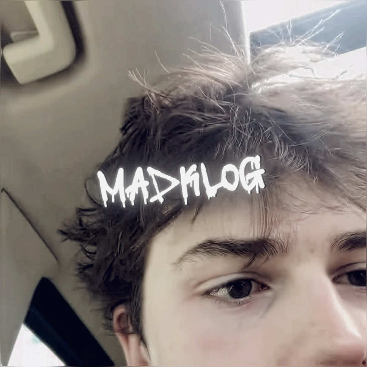 @Madeline🕷️