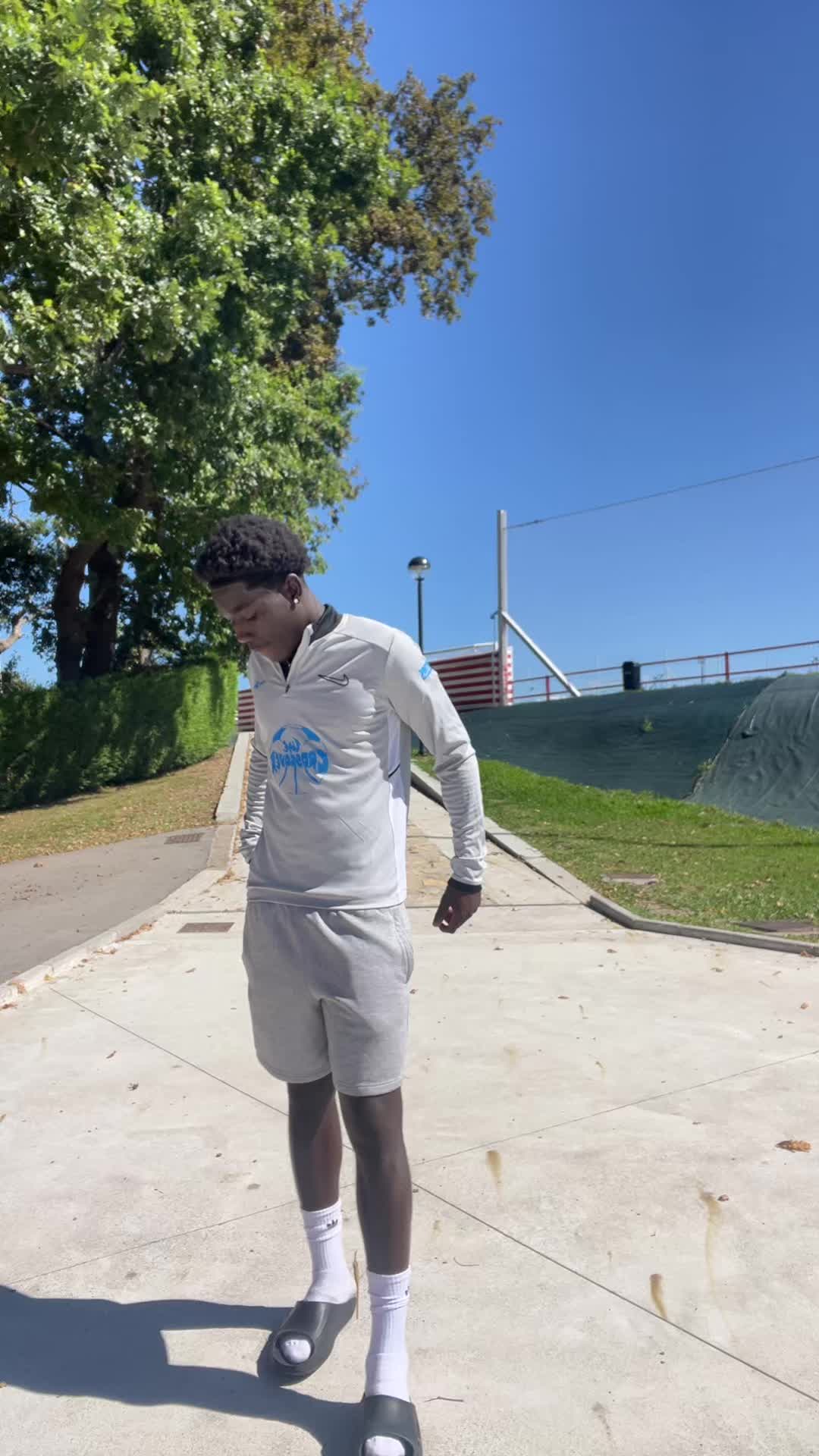 @J4🕺🏾.