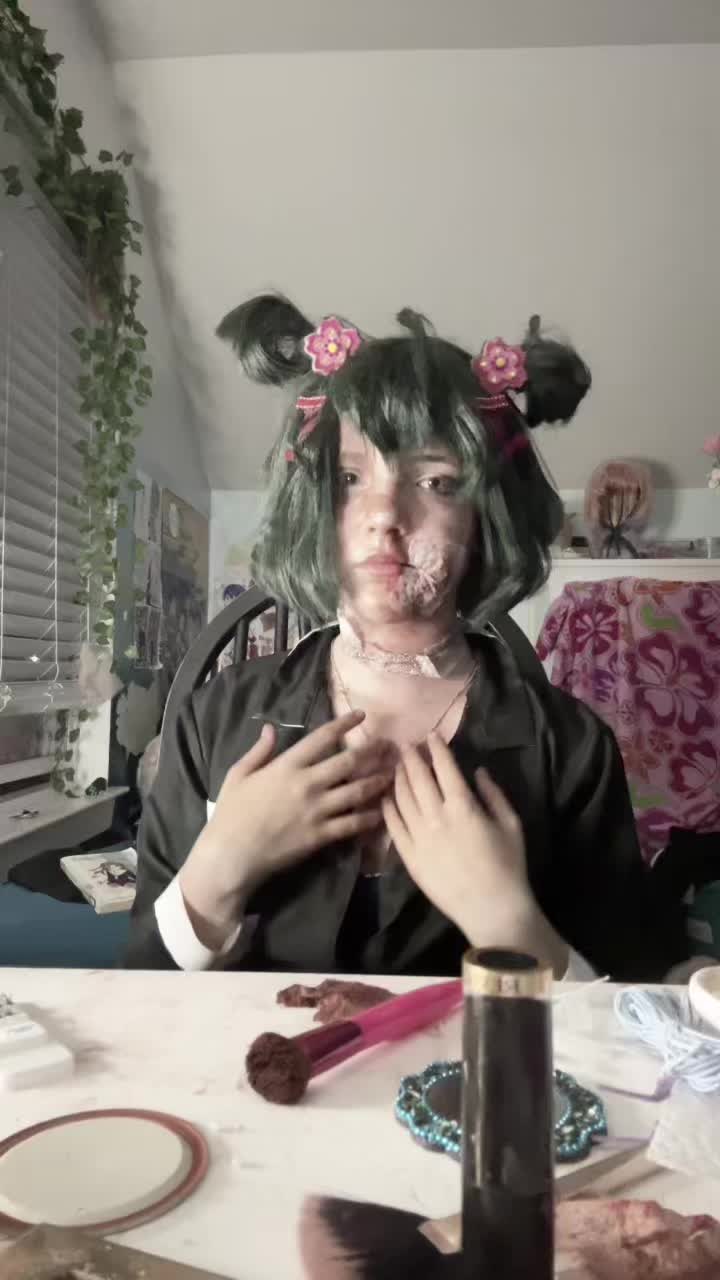 @⟢ 𝔇𝔞𝔫𝔫𝔶⋆✴︎˚。⋆