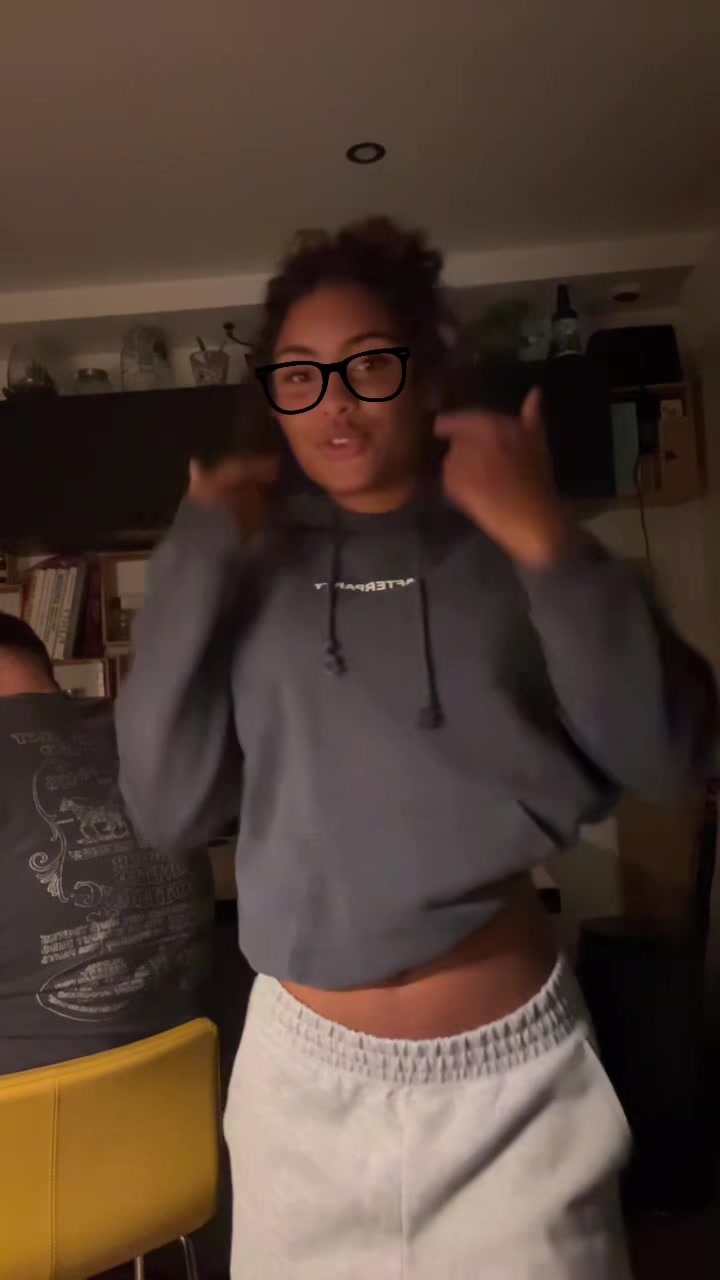 @J’