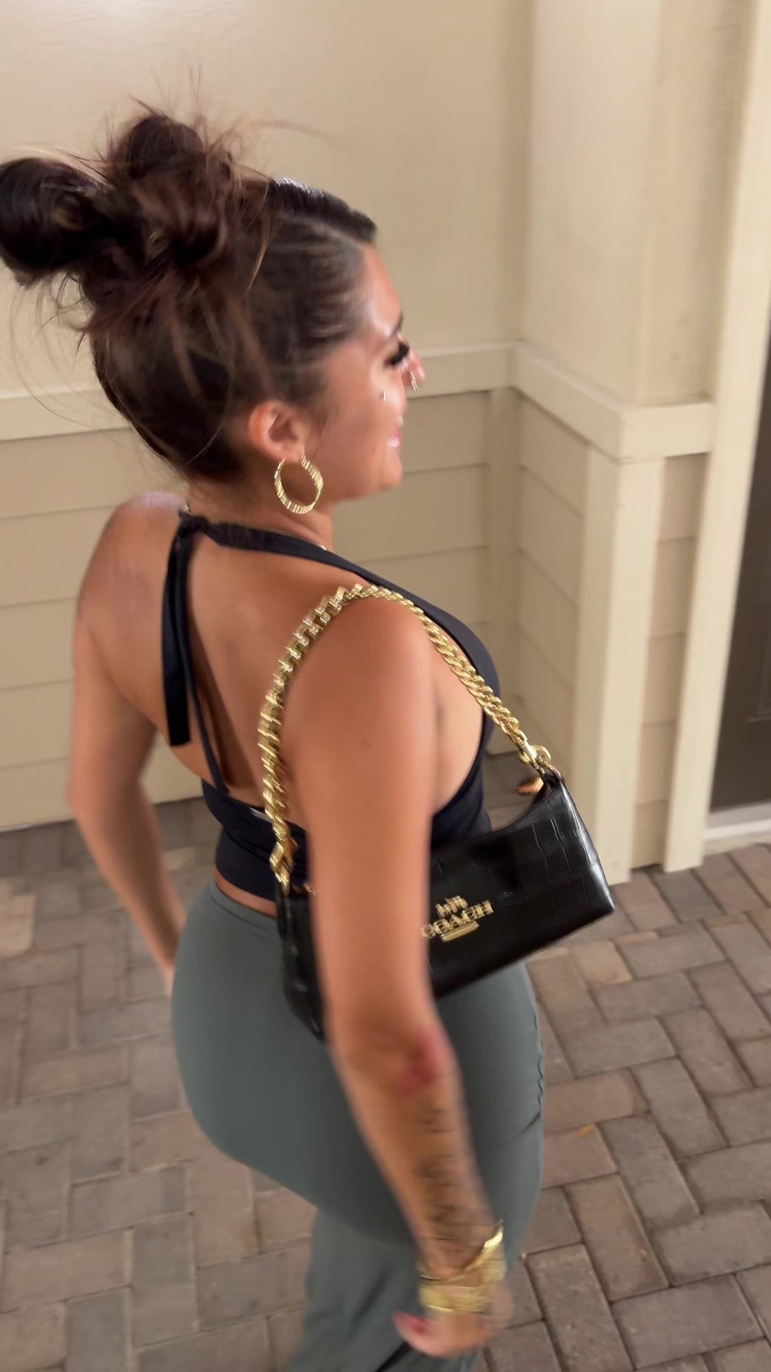 @bridcas04
