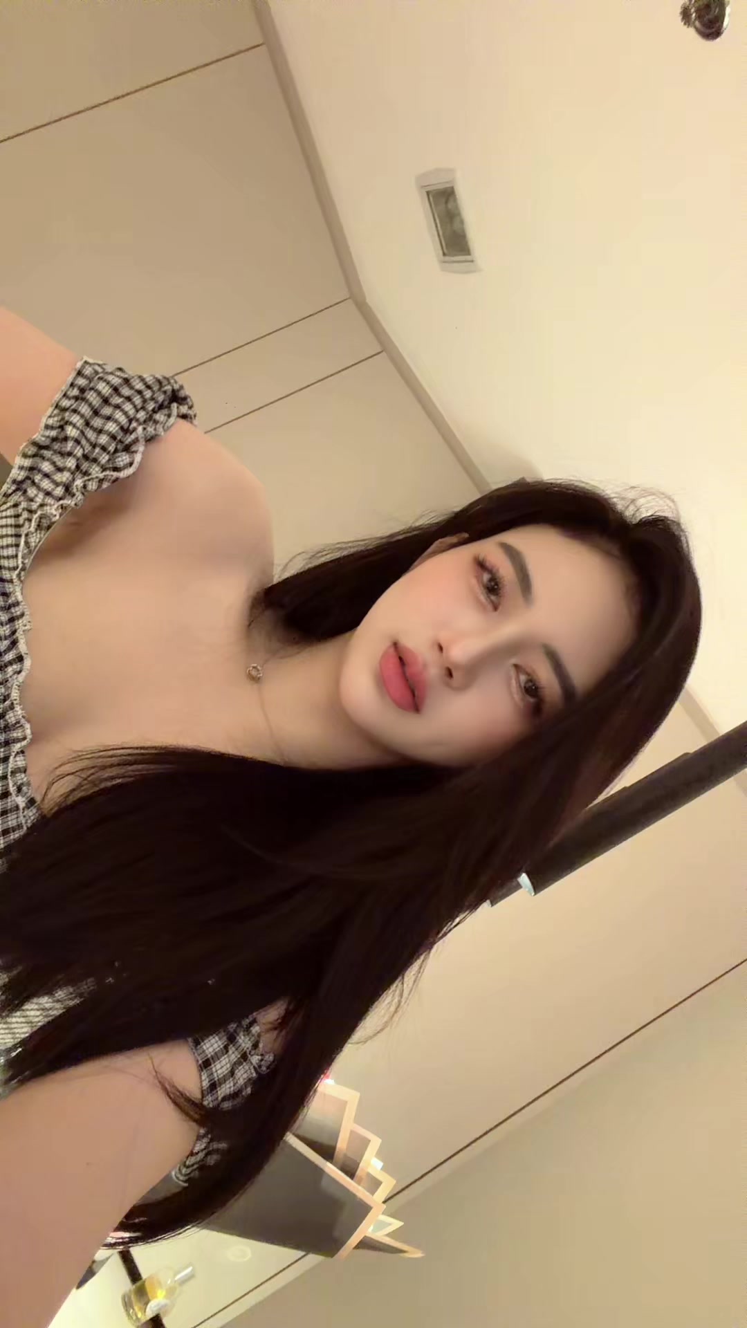 @Yawaqueen 🇦🇪