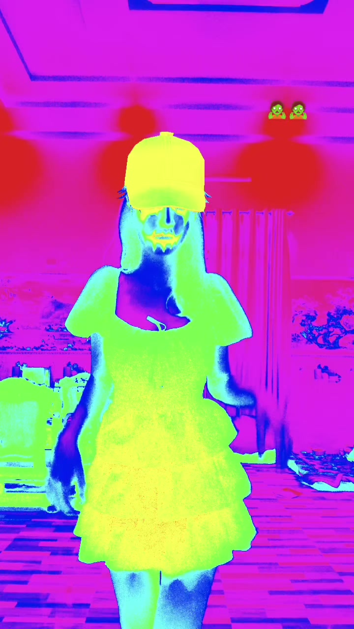 @Xuuu 🧟