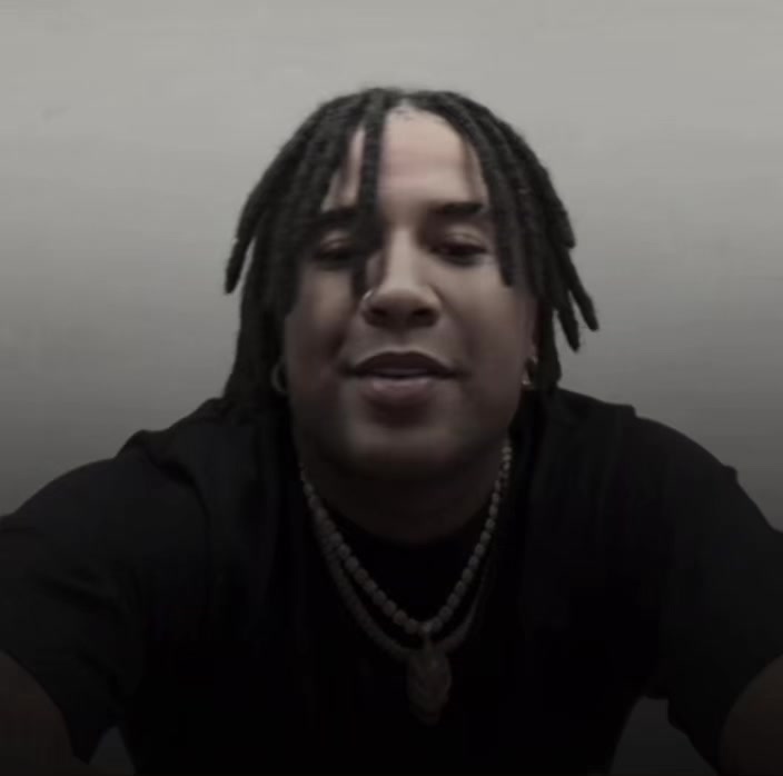 @r