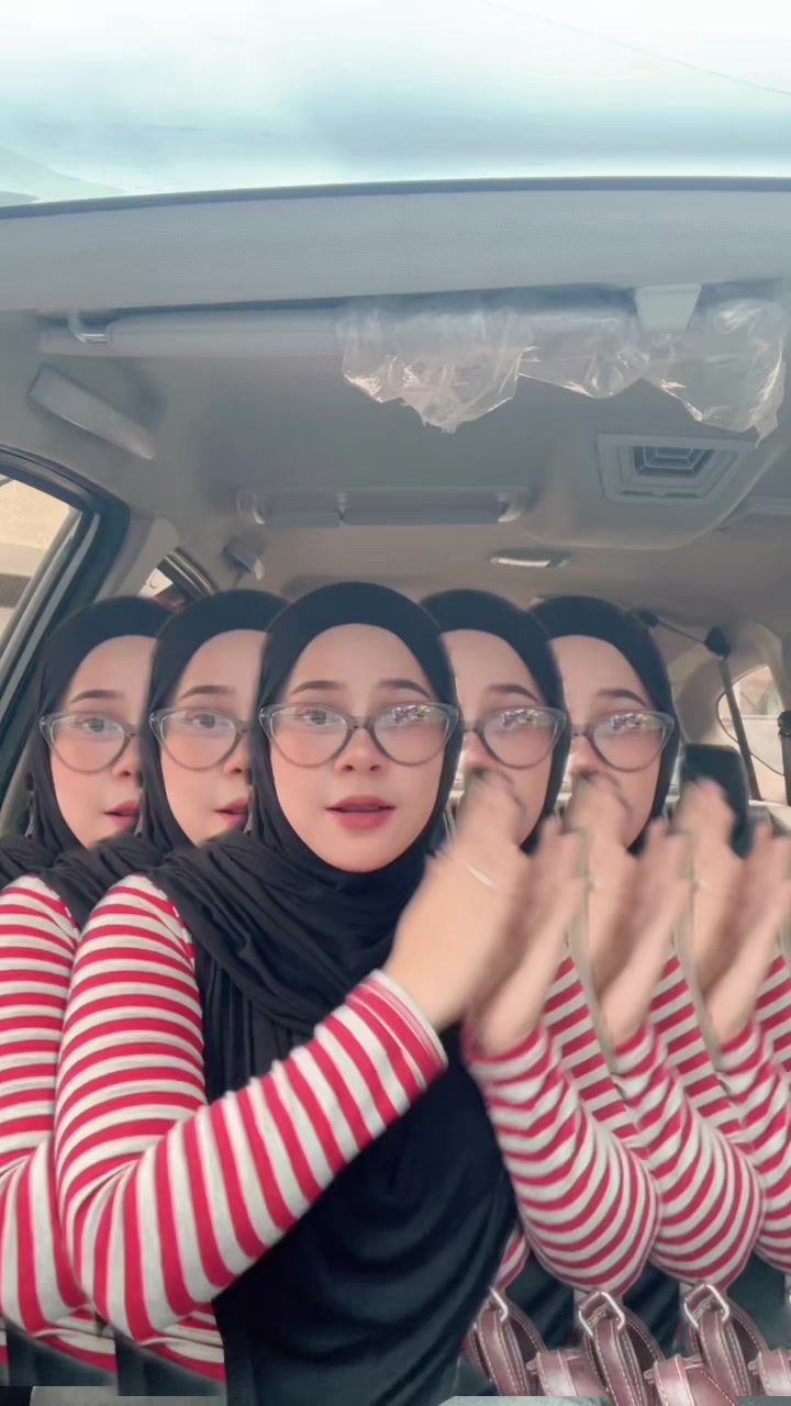 @🕊️ goyang lidah 🫦 🕊️