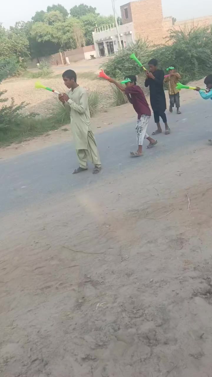 @Waqas Rajput