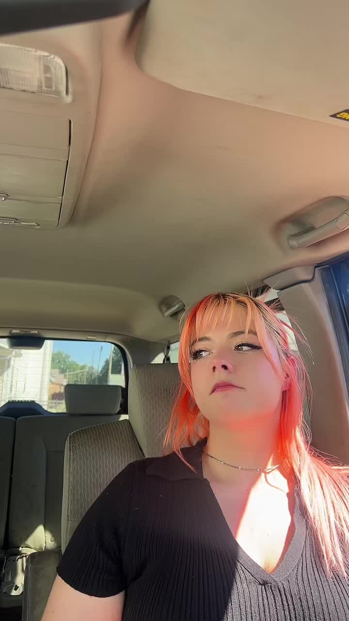 @Casshole 👽