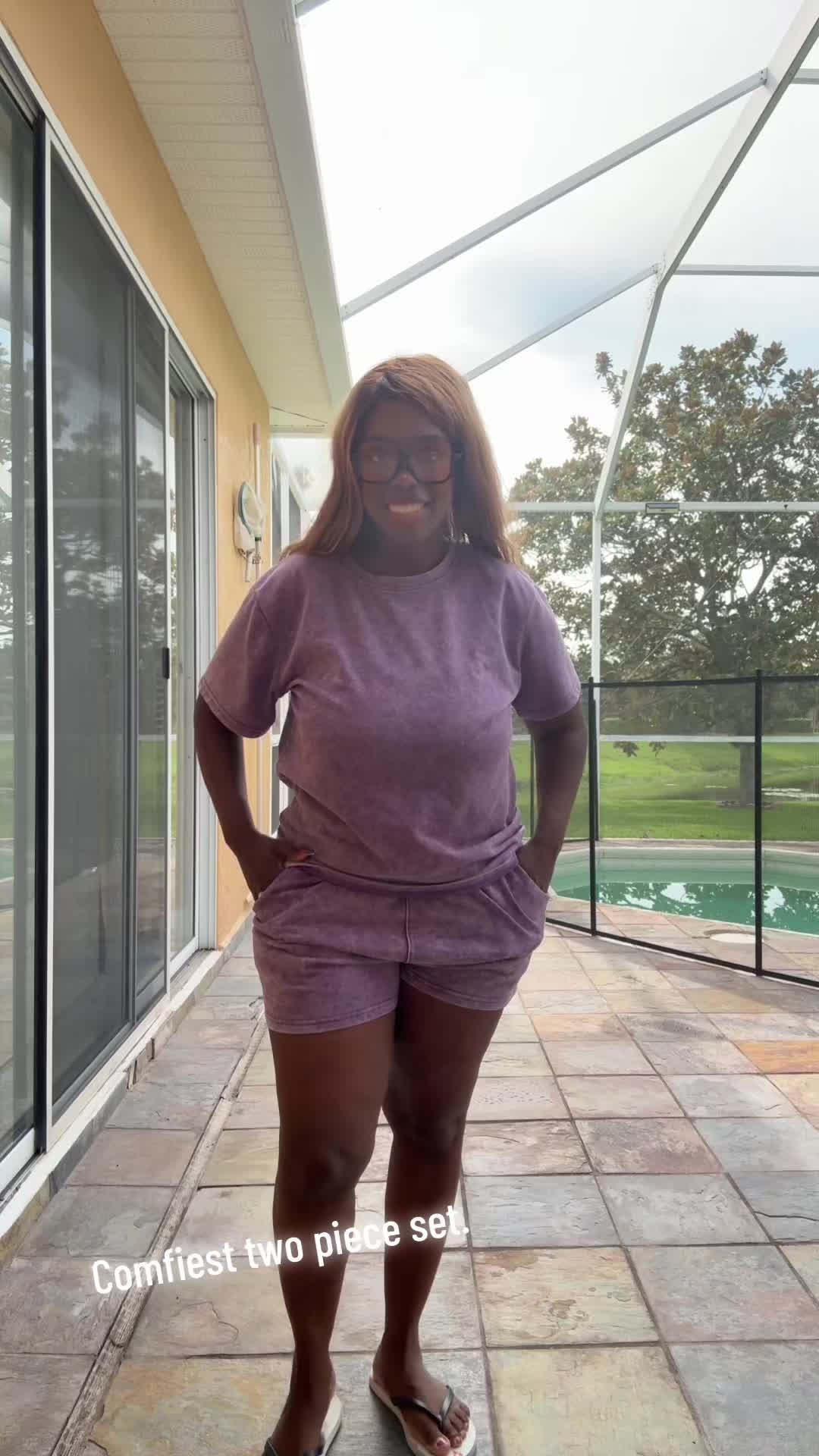 @TiffanyD.