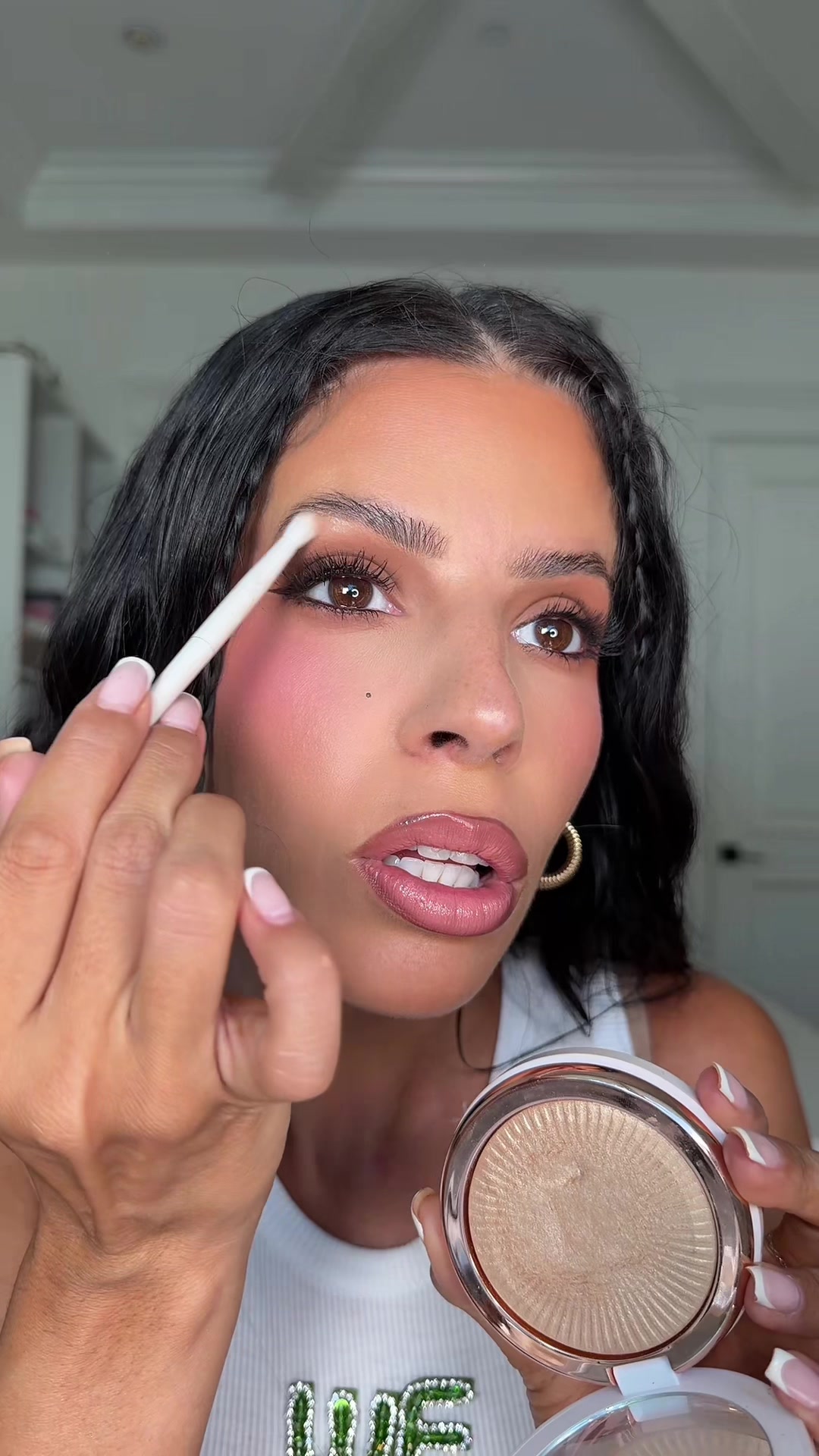 @Laura88Lee