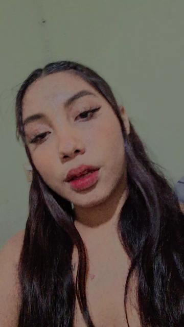 @Thania Silva