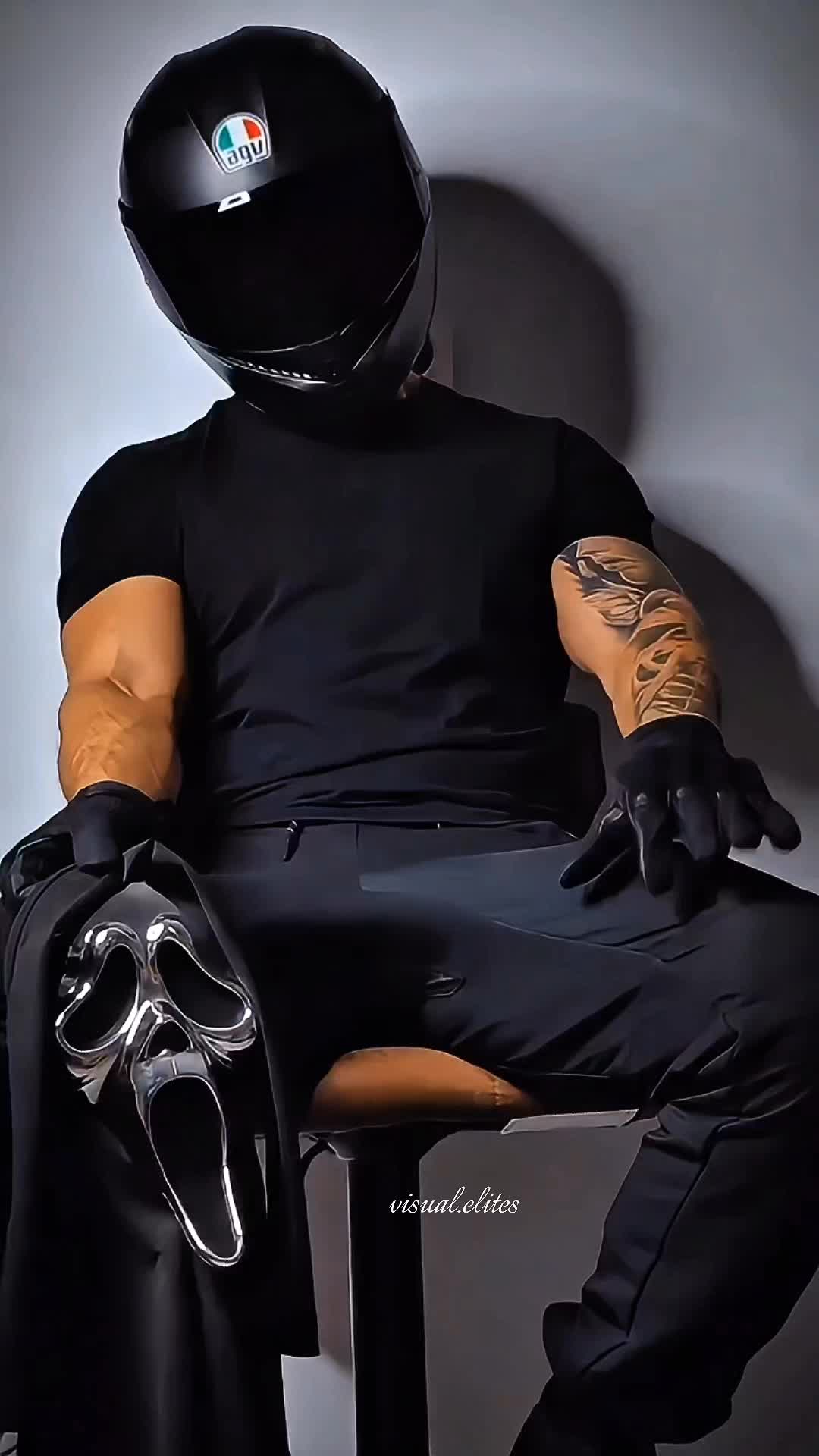 @𝖒𝖔𝖓𝖎