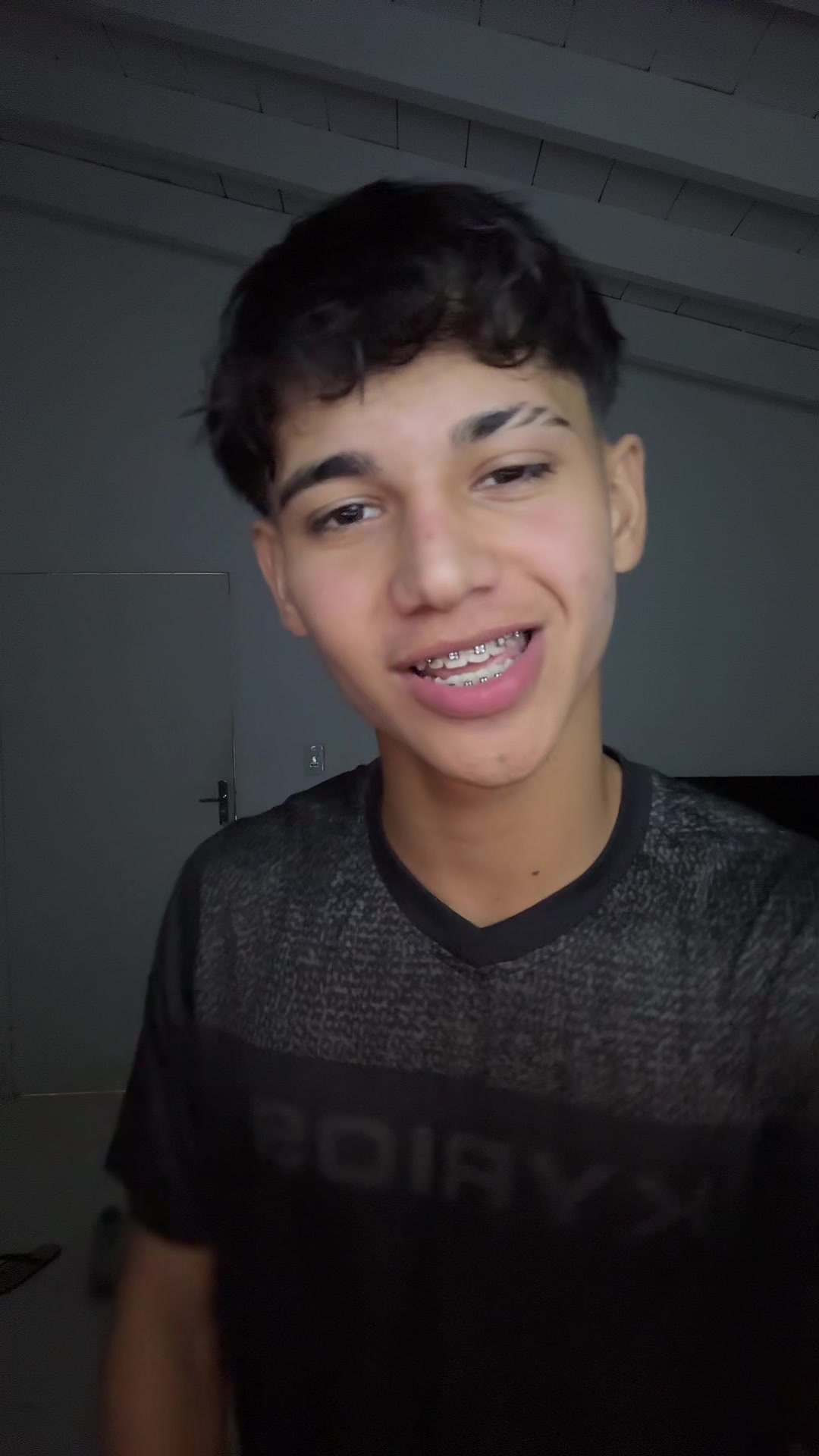 @TIAGUINHO ᶻᶻ