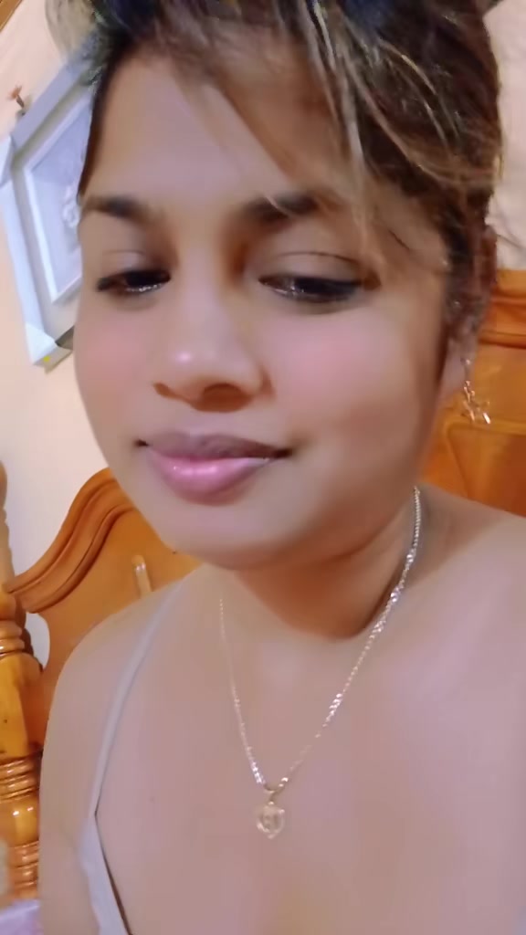 @🧚♀️Farisha Ali🧚♀️