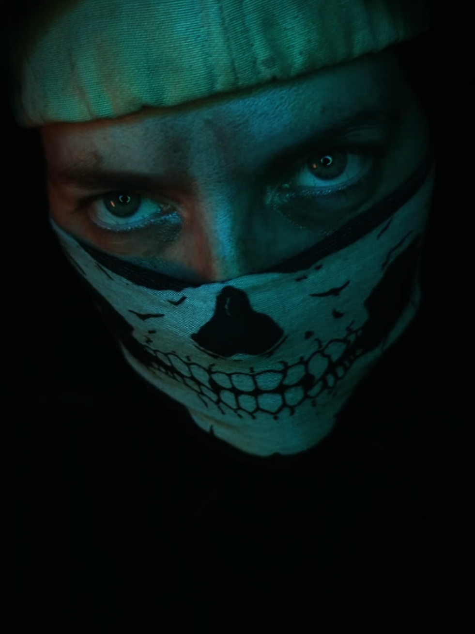 @𝖄𝖔𝖚𝖗𝕯𝖆𝖗𝖐𝖁𝖎𝖈𝖊 🥀