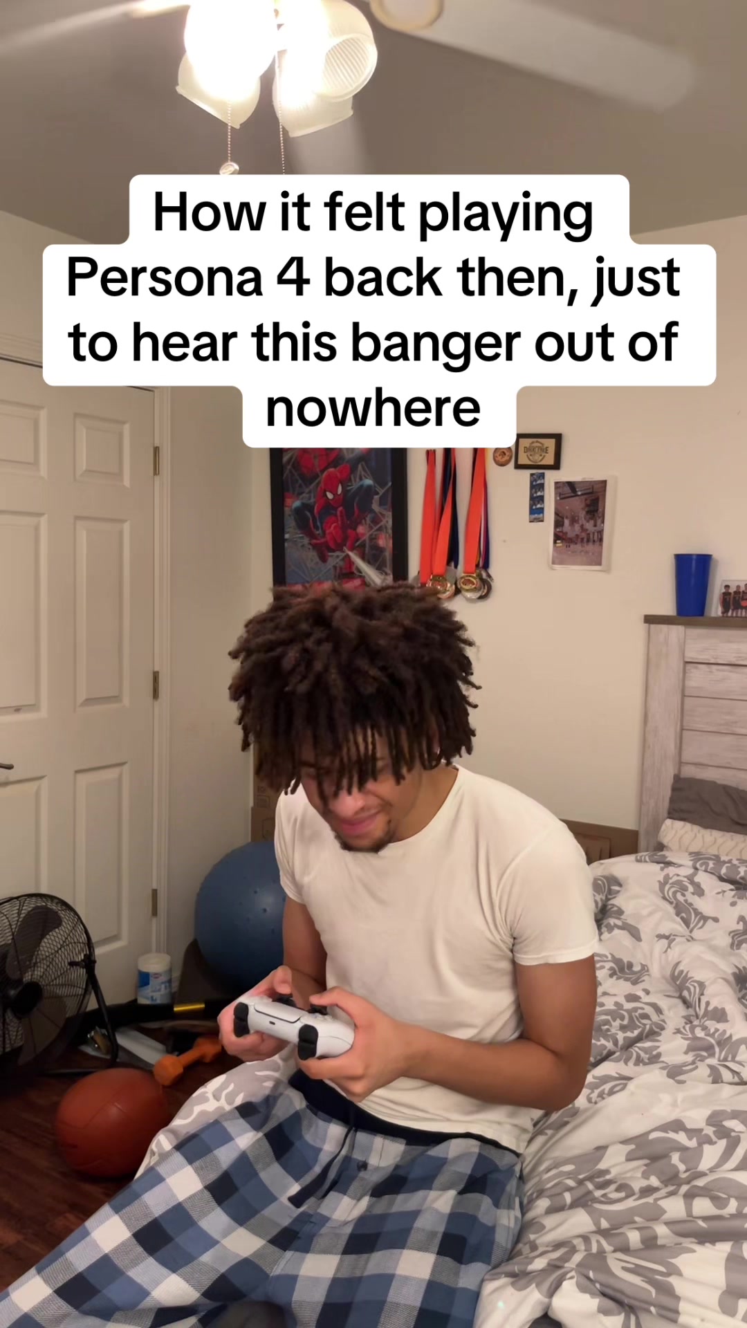 @ITZZ$kovie