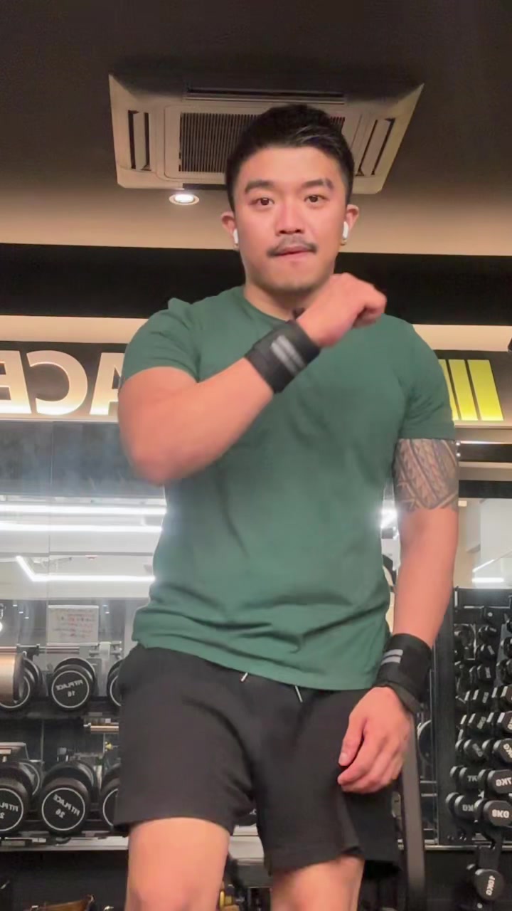 @j