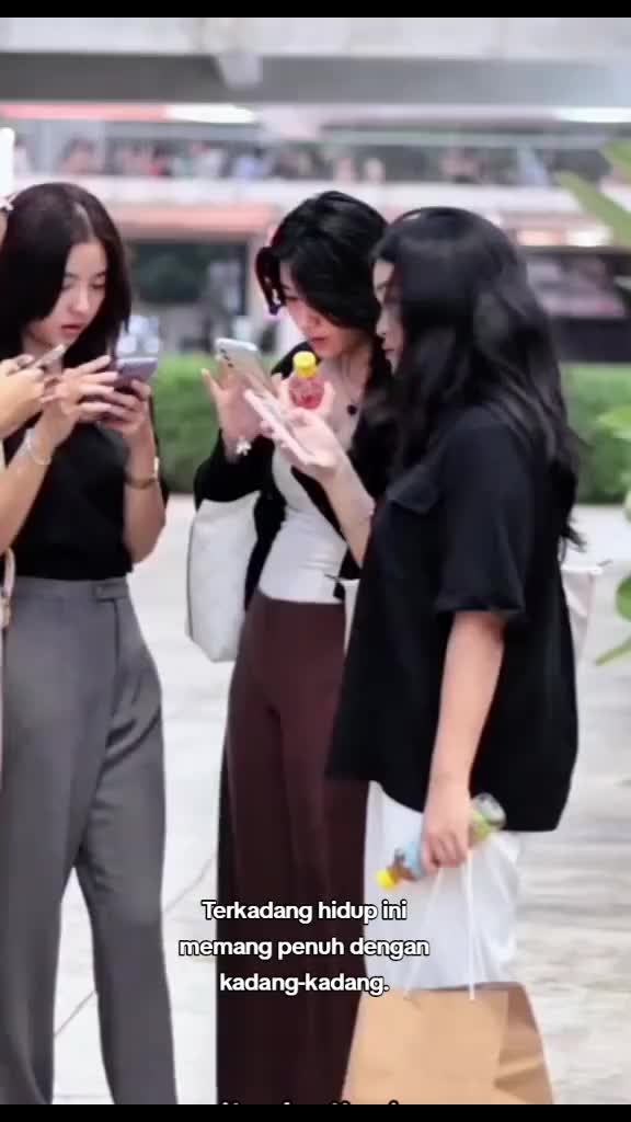 @shAhsempoi&spades;︎🫵🏻