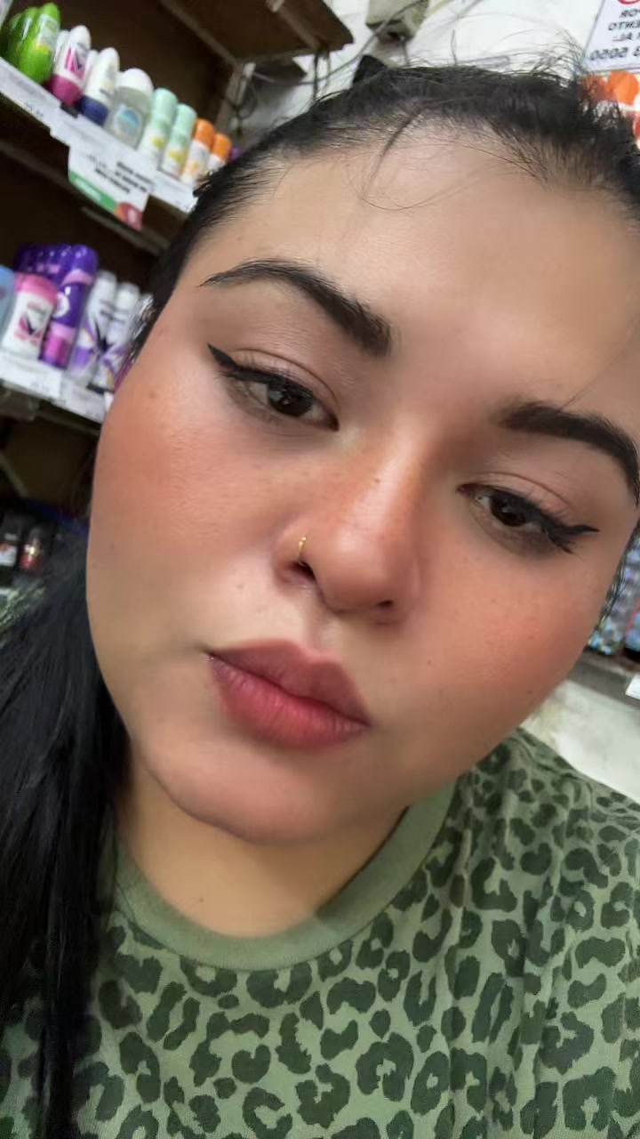 @Ale Saenz