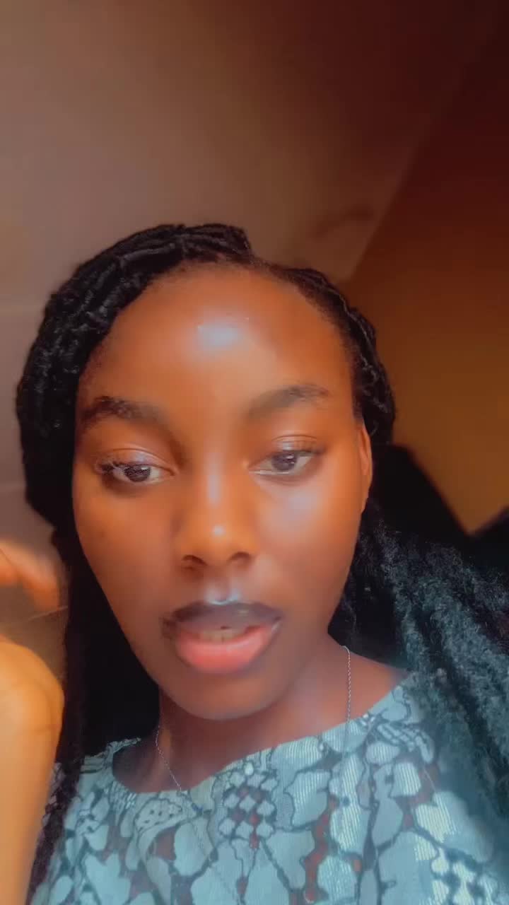 @BeautyWithBrain🇱🇷🇨🇮💞🦋