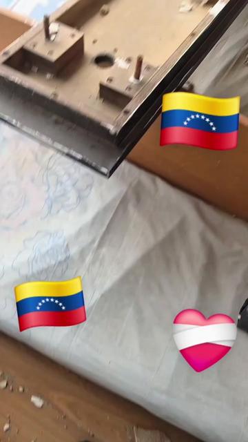 @YennyferSePasa😜🇻🇪💪😁💃🇪🇸