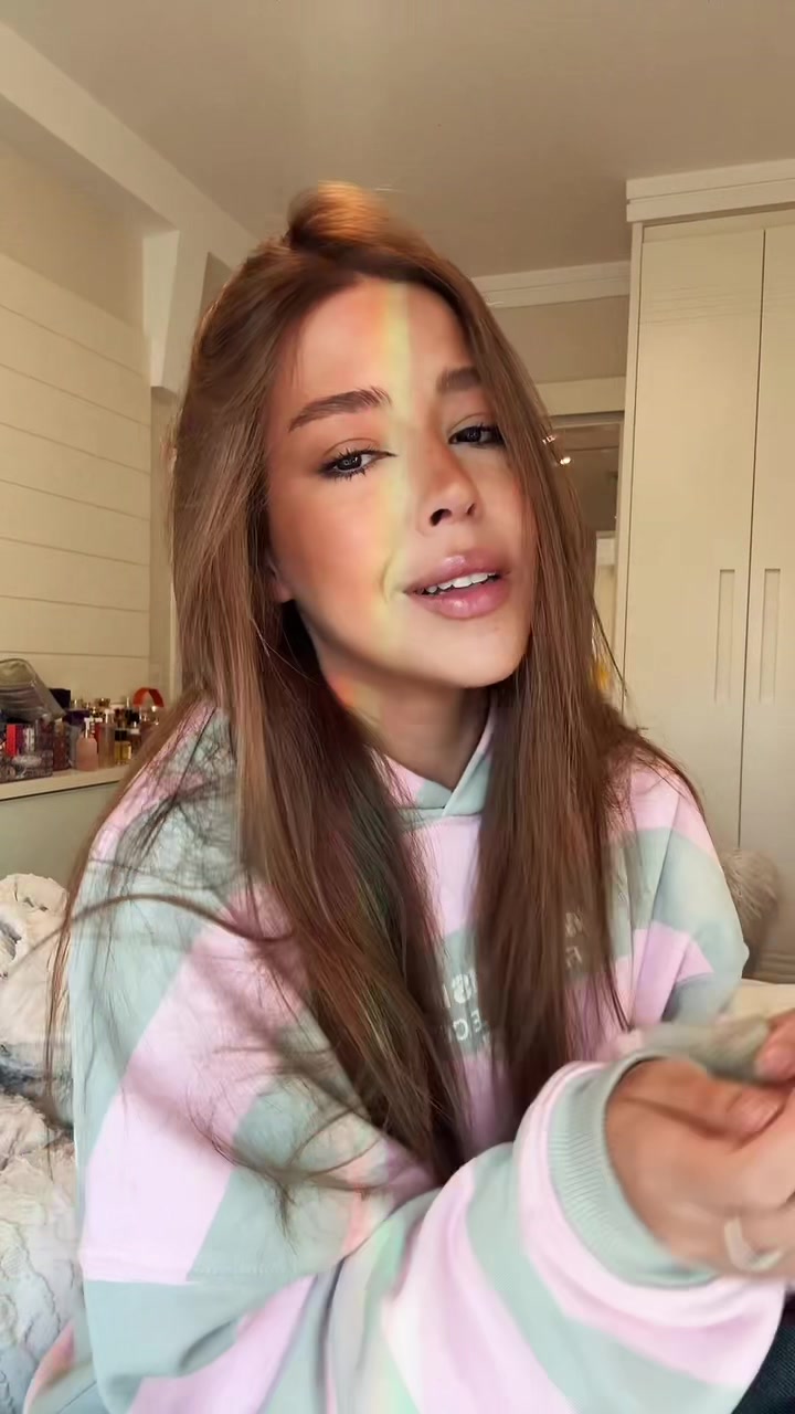 @camila dal