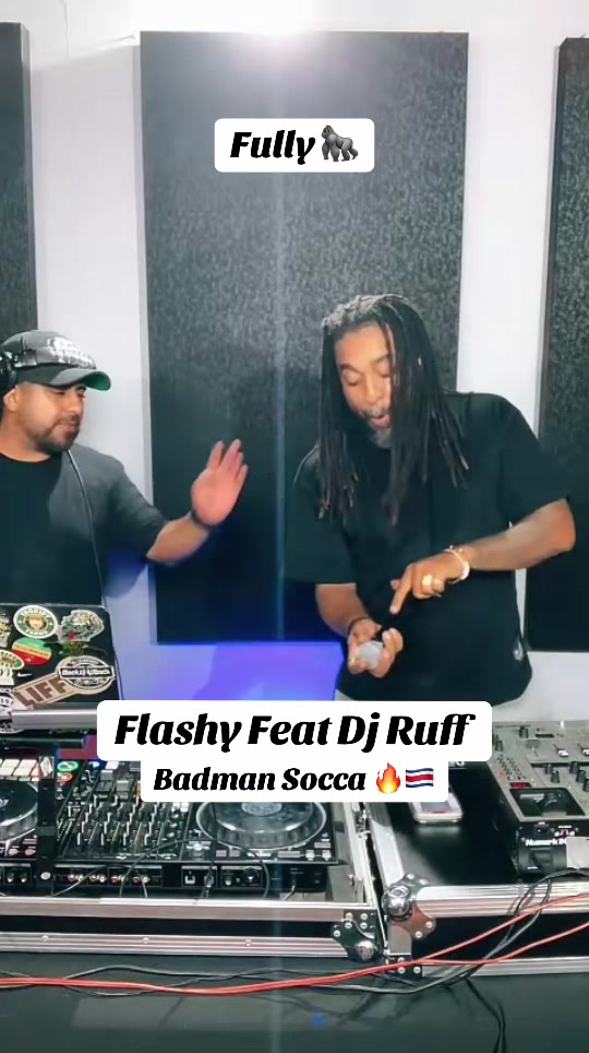 @Flashy Musick 🪐