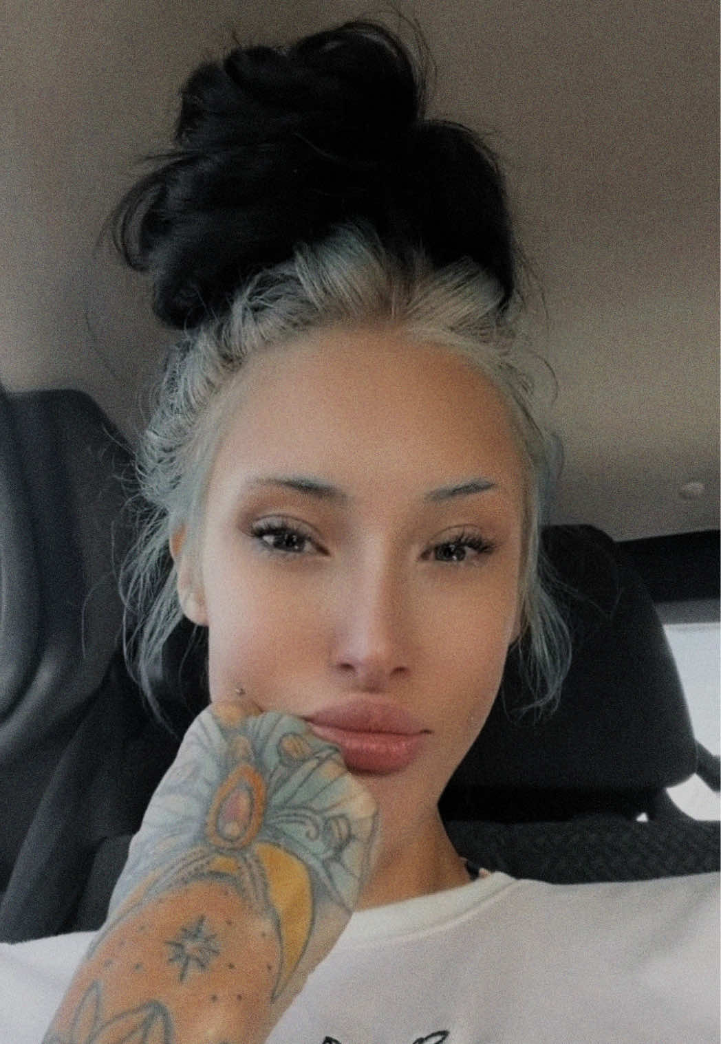 @𝔙𝔯𝔦 𝔐𝔞𝔯𝔦𝔢 🖤🕸️