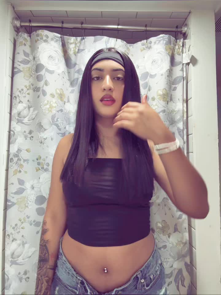 @𝓛𝓲𝓪🐣.