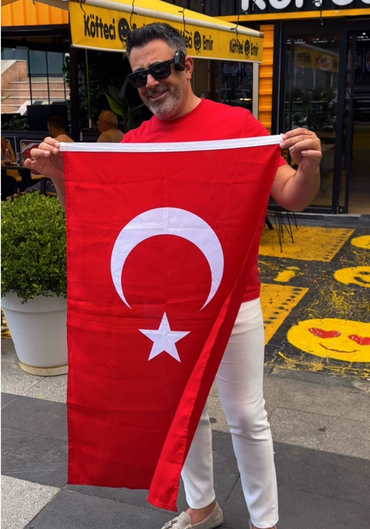 @KÖFTECİ EMİR & EMİR BURGER
