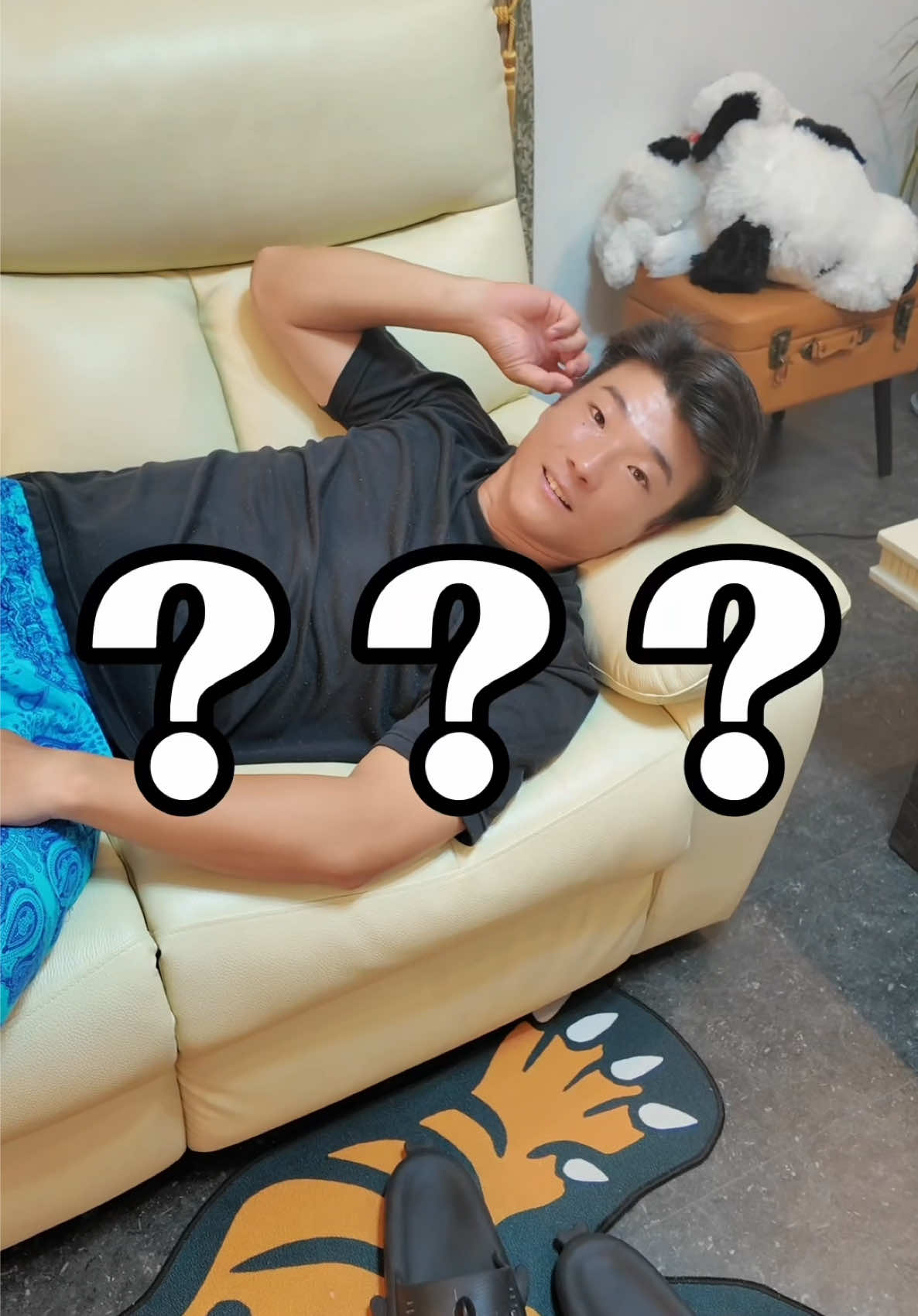@イサムとみどり