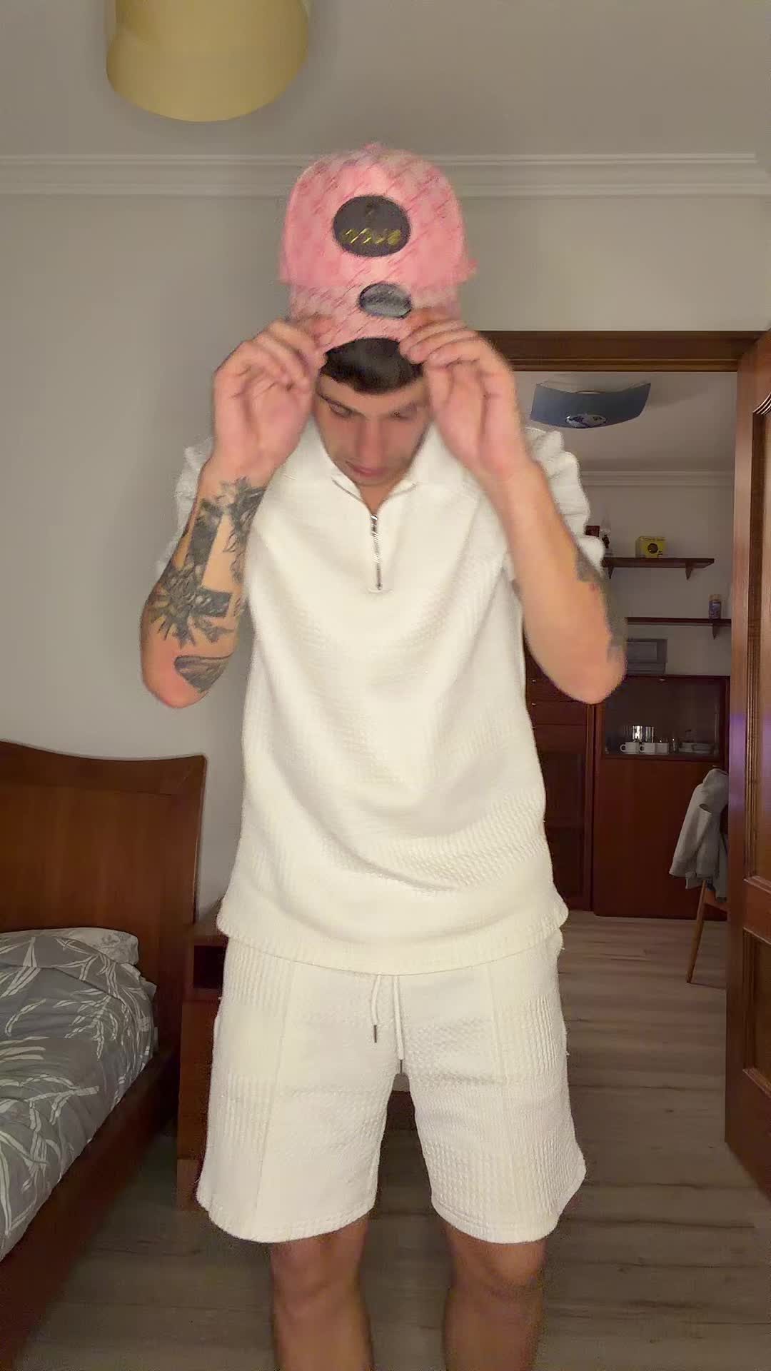 @Freeshboy