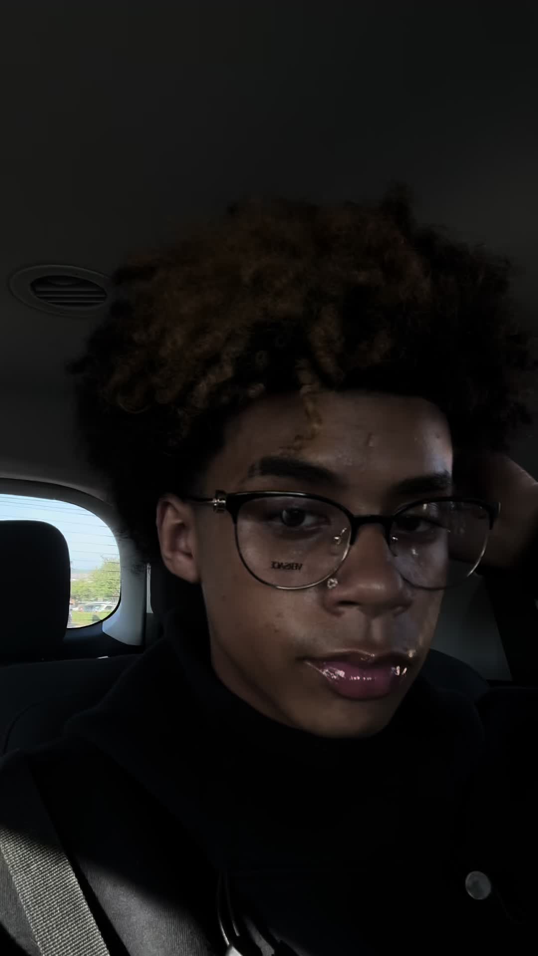 @zayyy