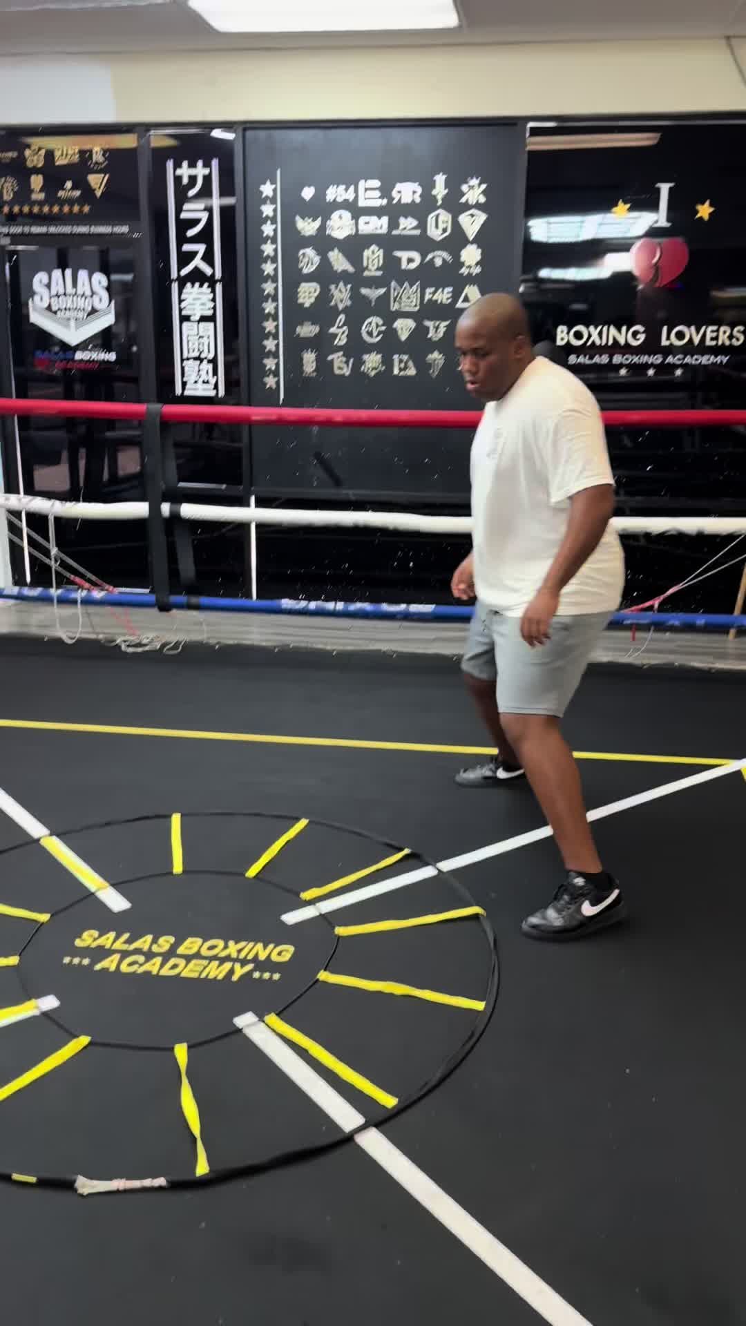 @Yanier Lescay|Boxing Coach
