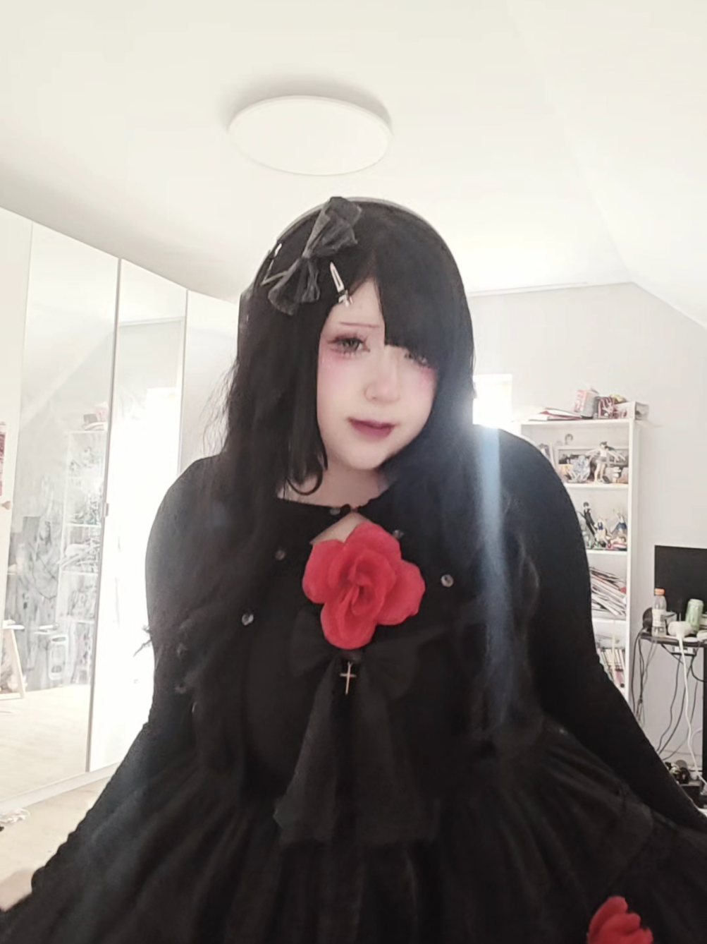 @aya*゚⚞•⚟