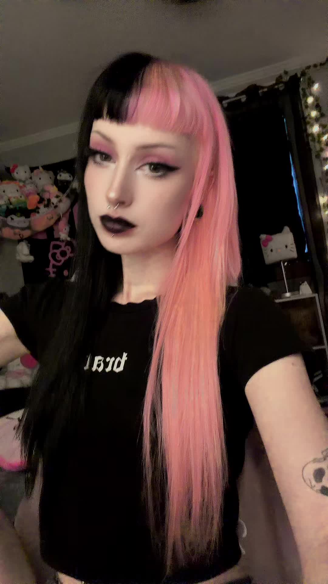 @♱ 𝔰𝔞𝔪𝔪𝔦𝔢 ♱