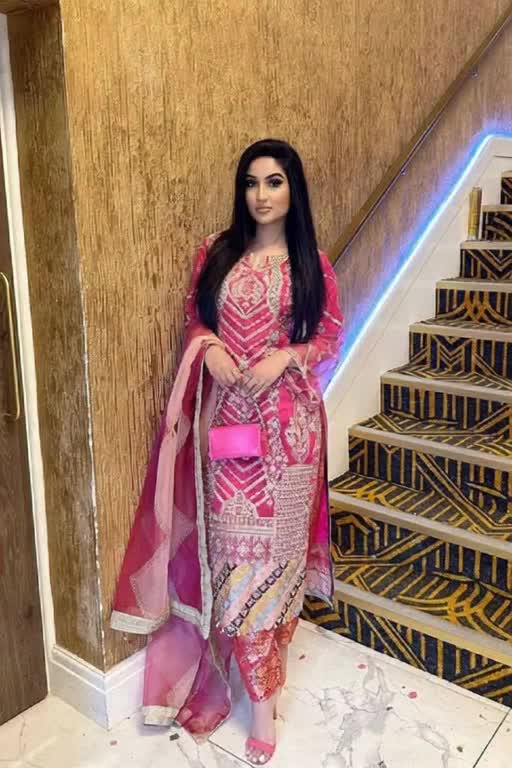 @dubaifashionfan