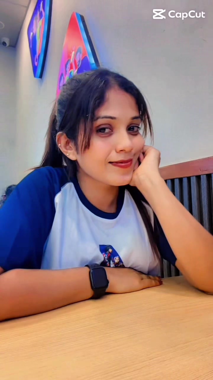@சலனி 🌸🐝