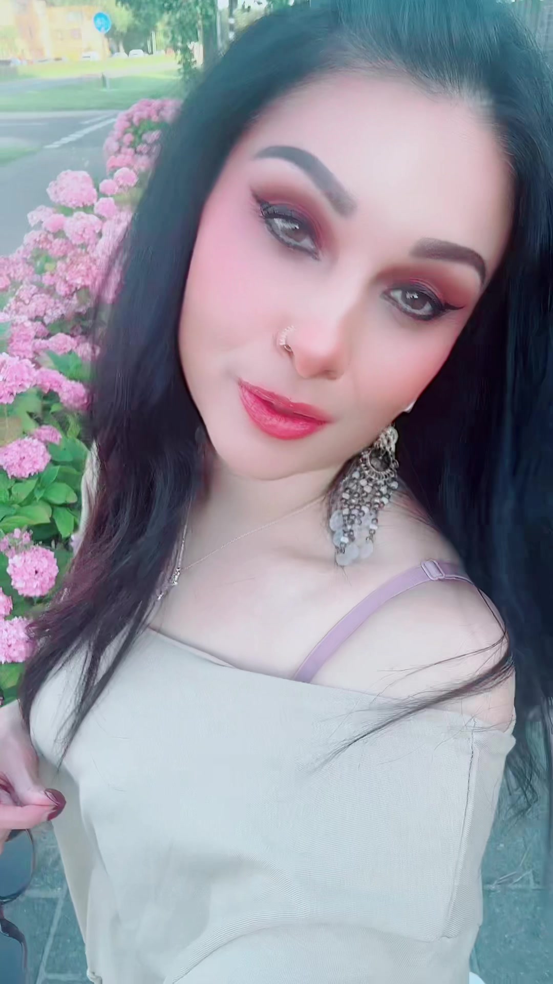 @Firozha 🇳🇱🇸🇷🇮🇳