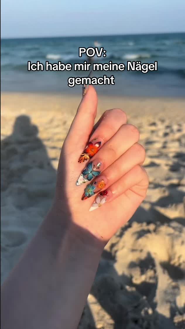 @meysdiaryy
