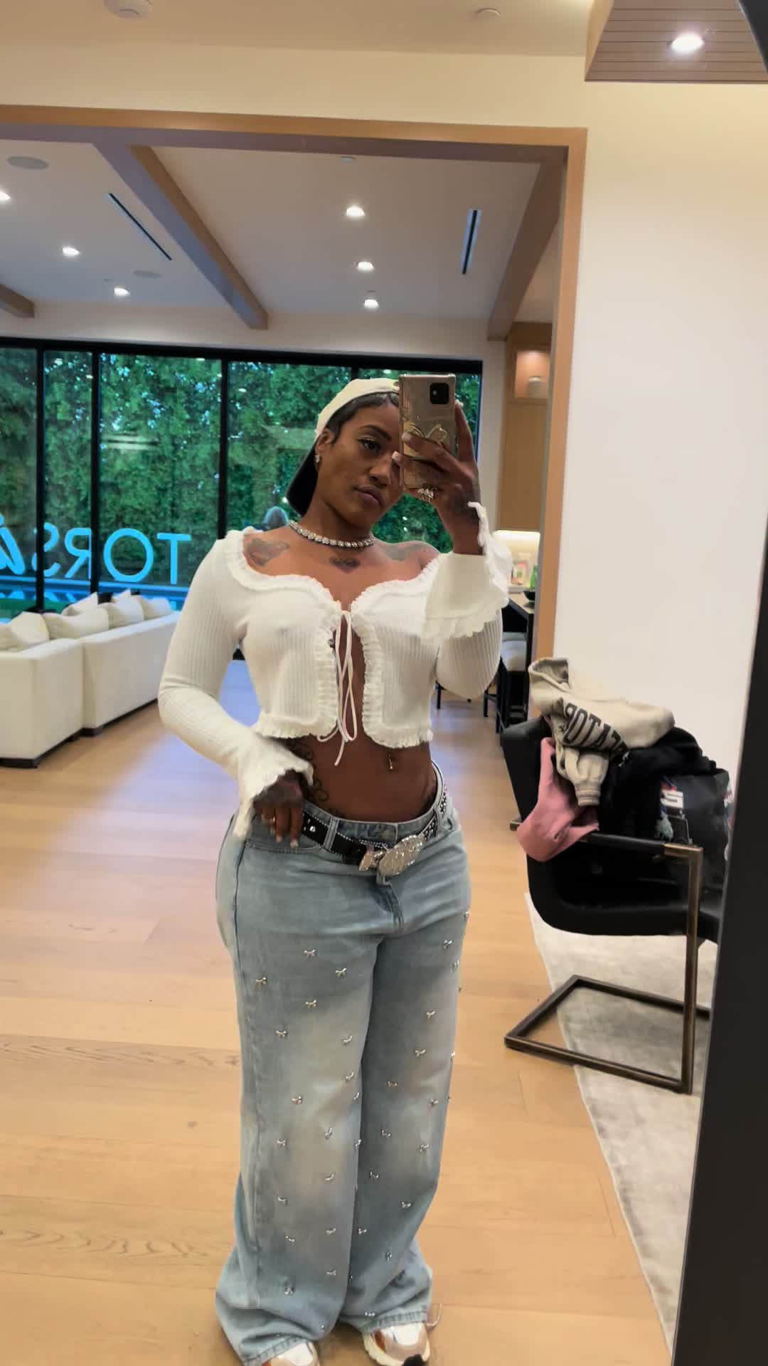 @IAMJHONNI
